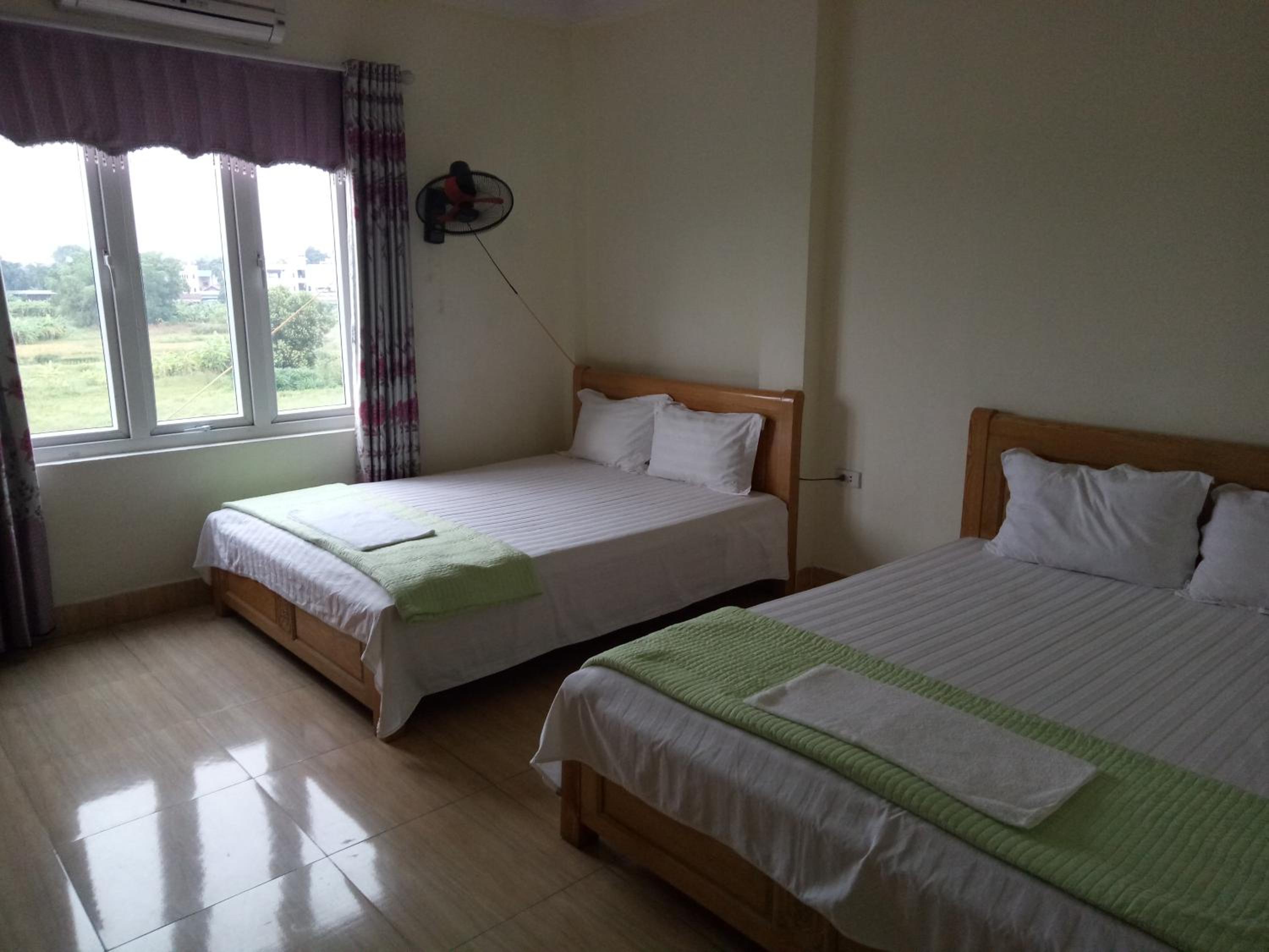 Large Double Room photo 2