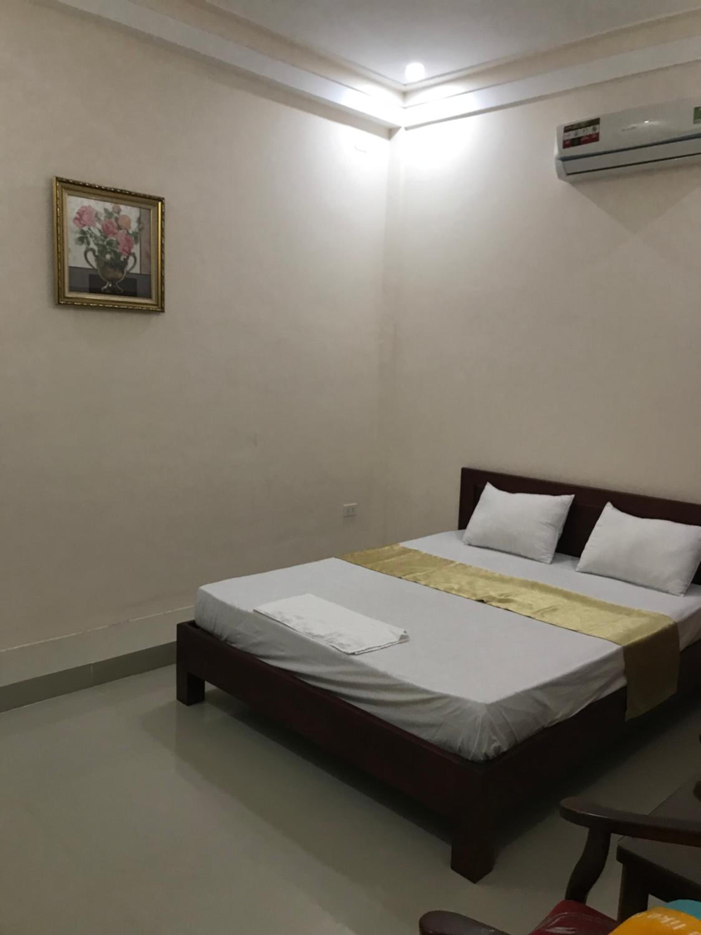 Deluxe King Room - Photo 2