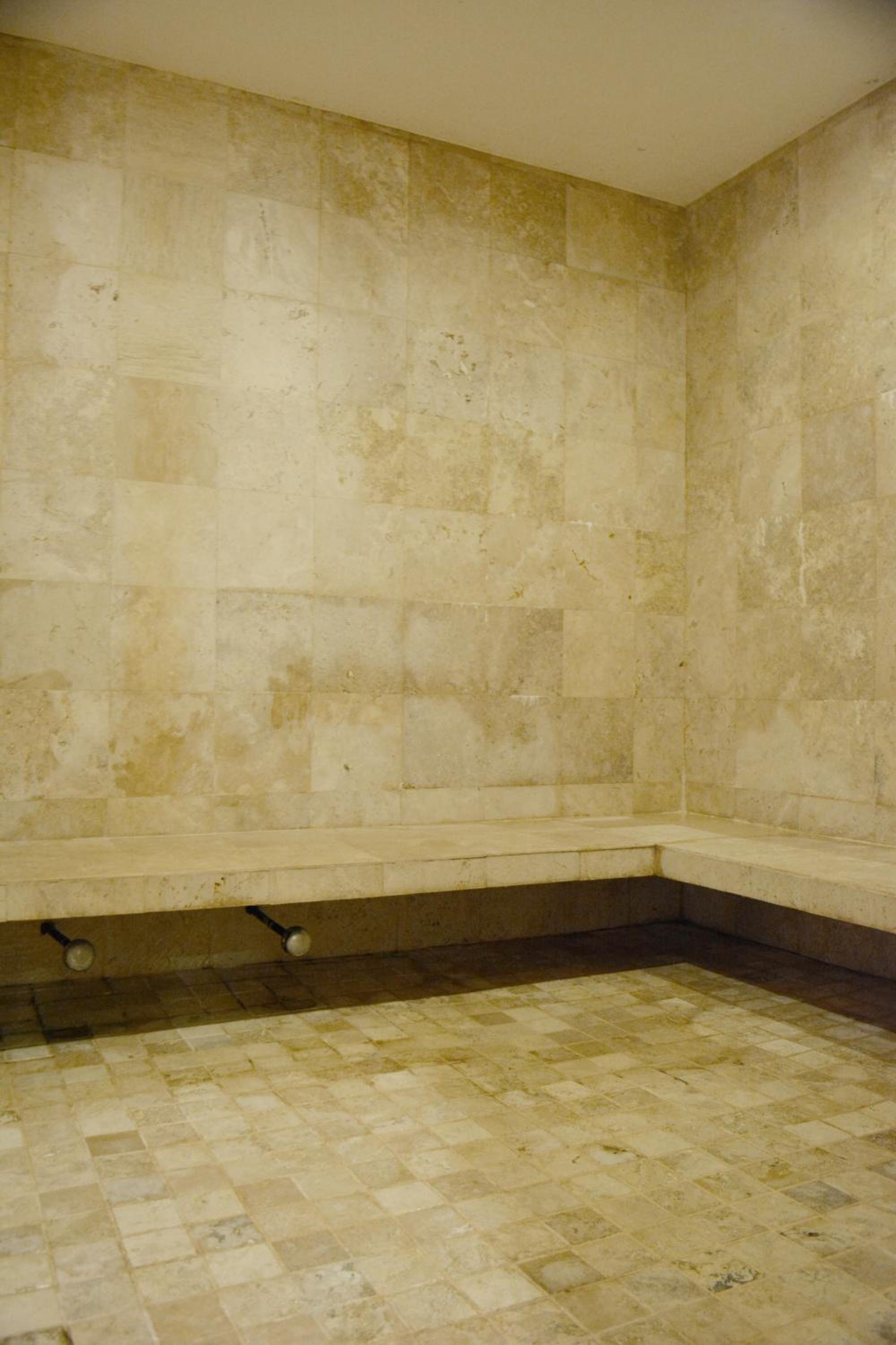 Apartment - Photo 35