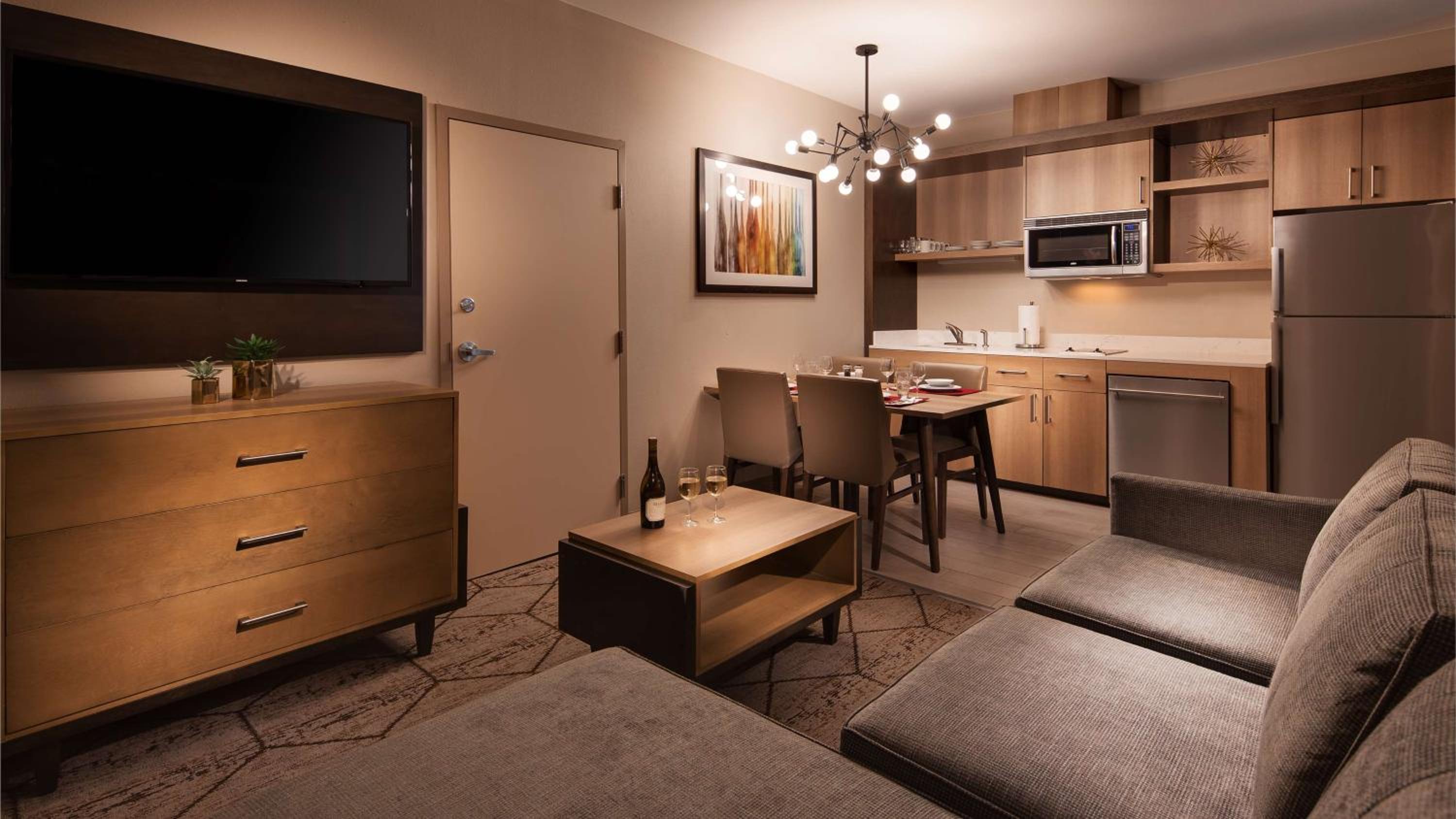 King Suite with Sofa Bed