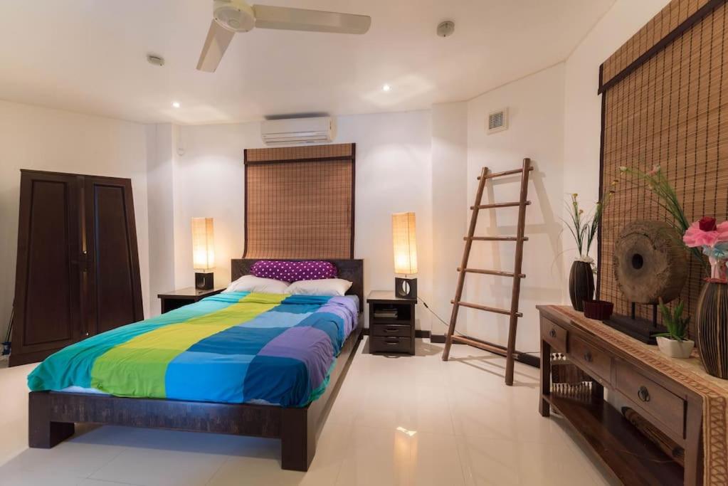 One-Bedroom Bungalow With Sea View photo 2