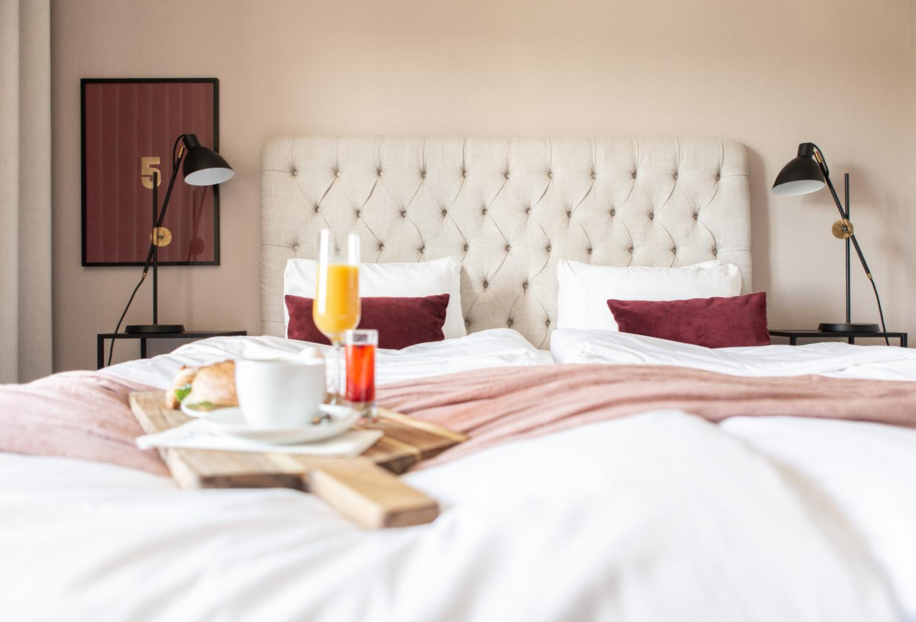 Standard Double or Twin Room photo 1