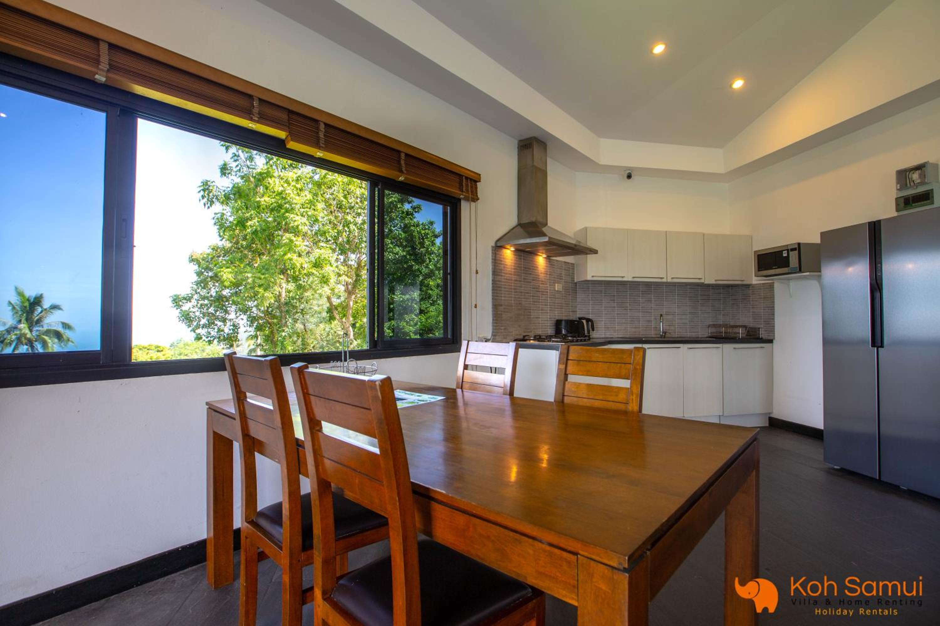 Superior Bungalow photo 3