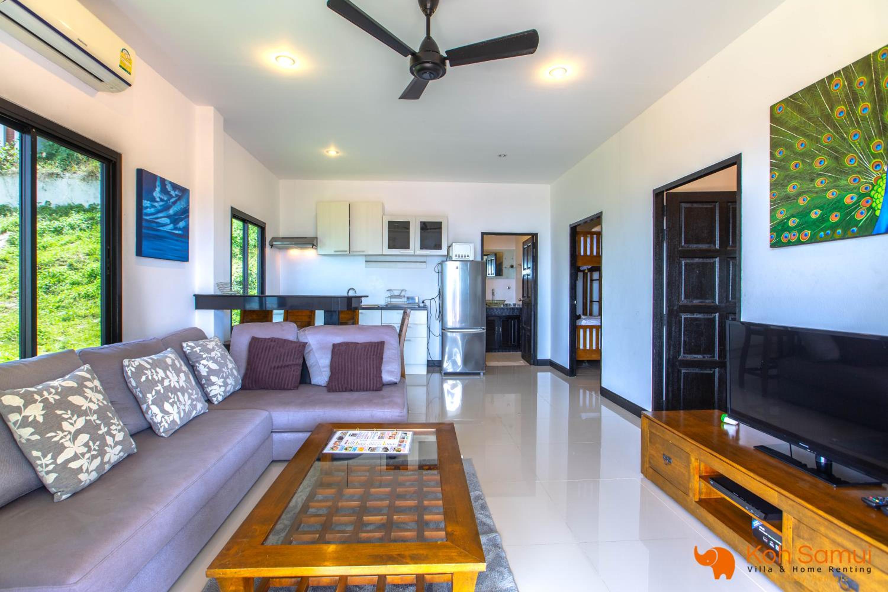 Deluxe Bungalow photo 2