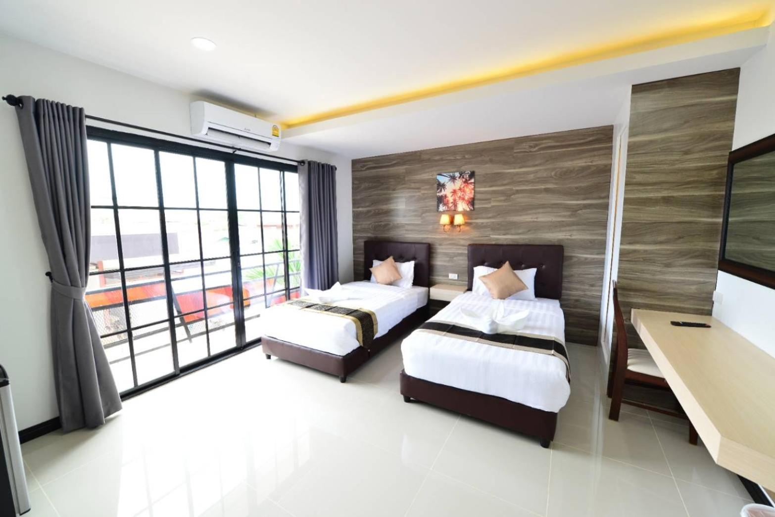 Superior Twin Room - Photo 4
