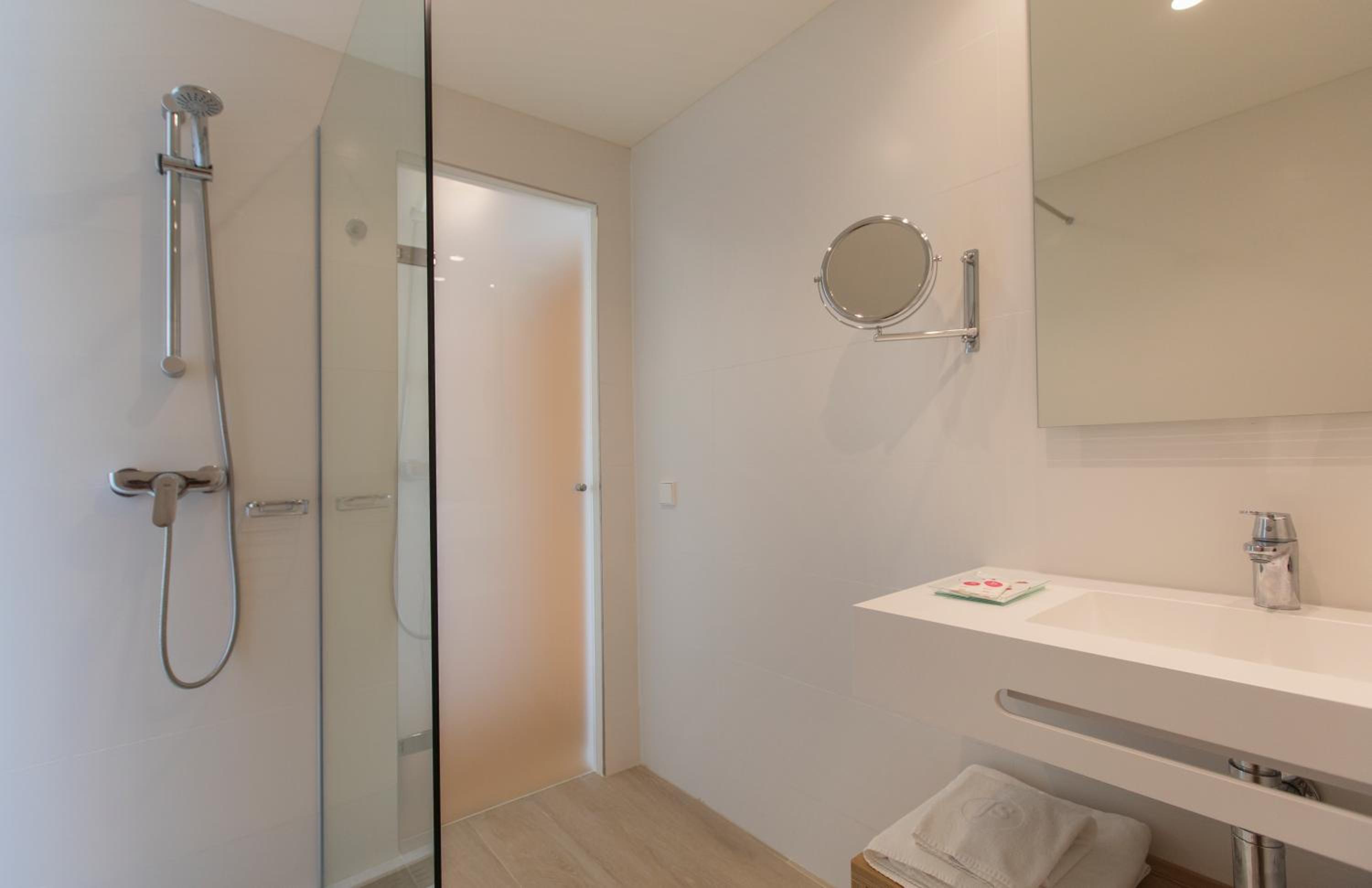Habitación Sencilla con Balcón