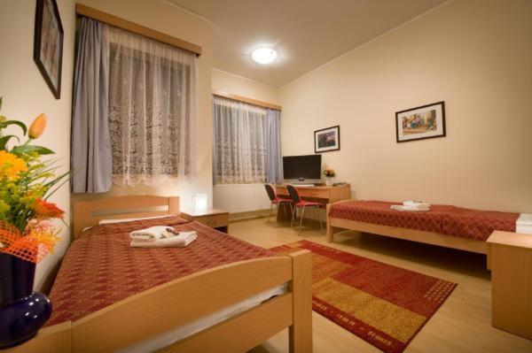 Standard Double Room photo 1