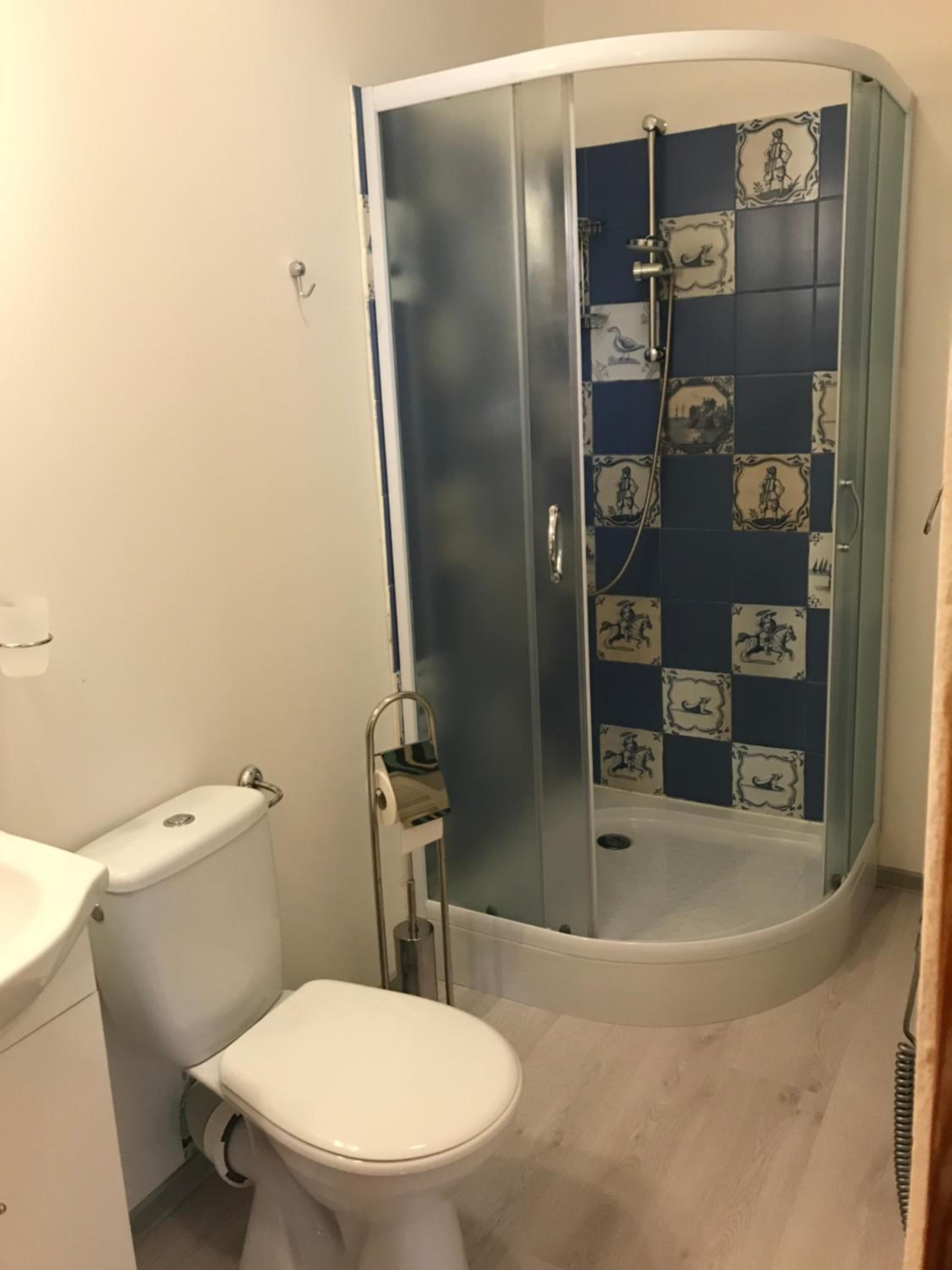Triple Room with Private Bathroom - Photo 15