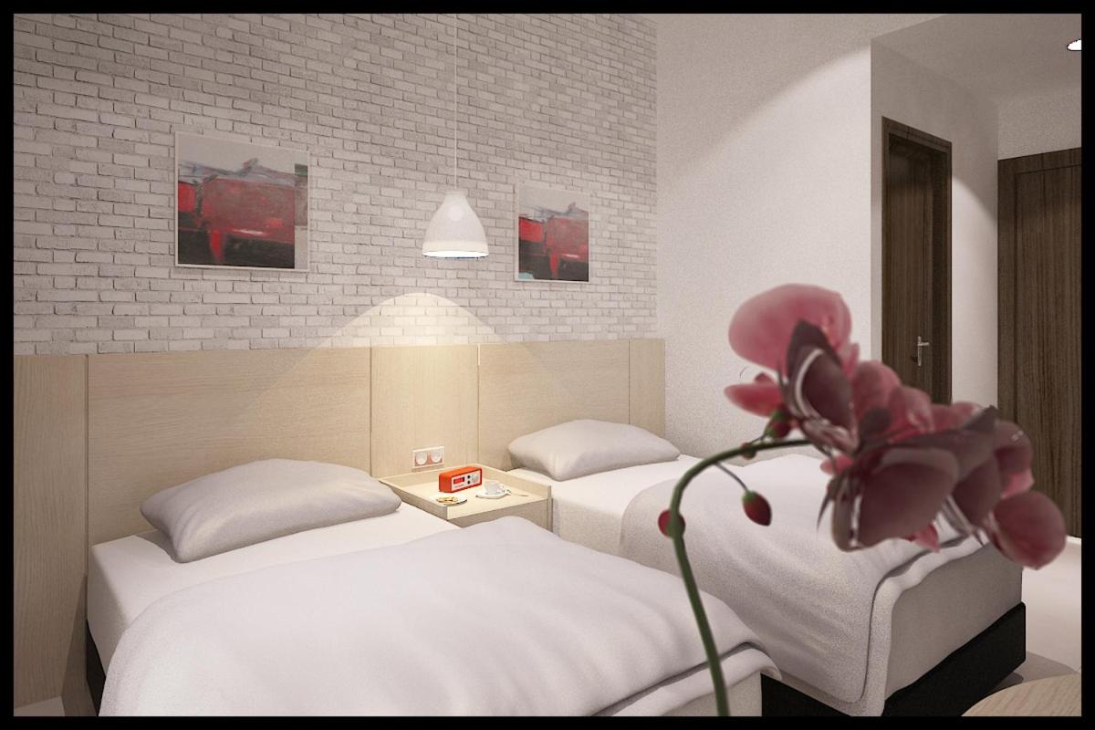 Studio Apartment photo 3