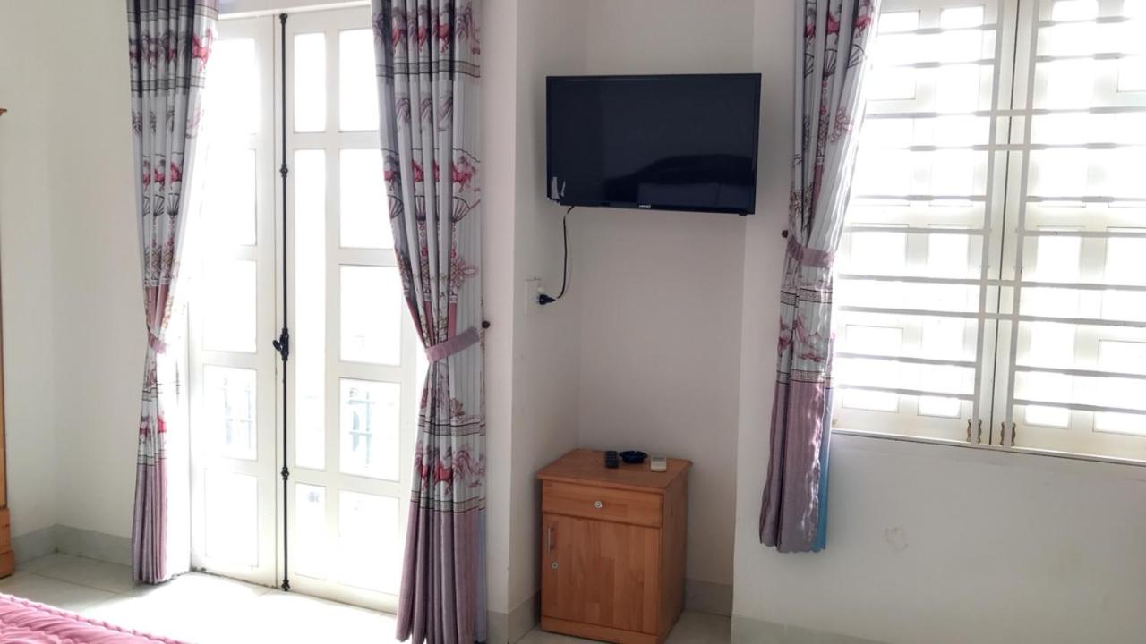 Double or Twin Room with City View photo 2