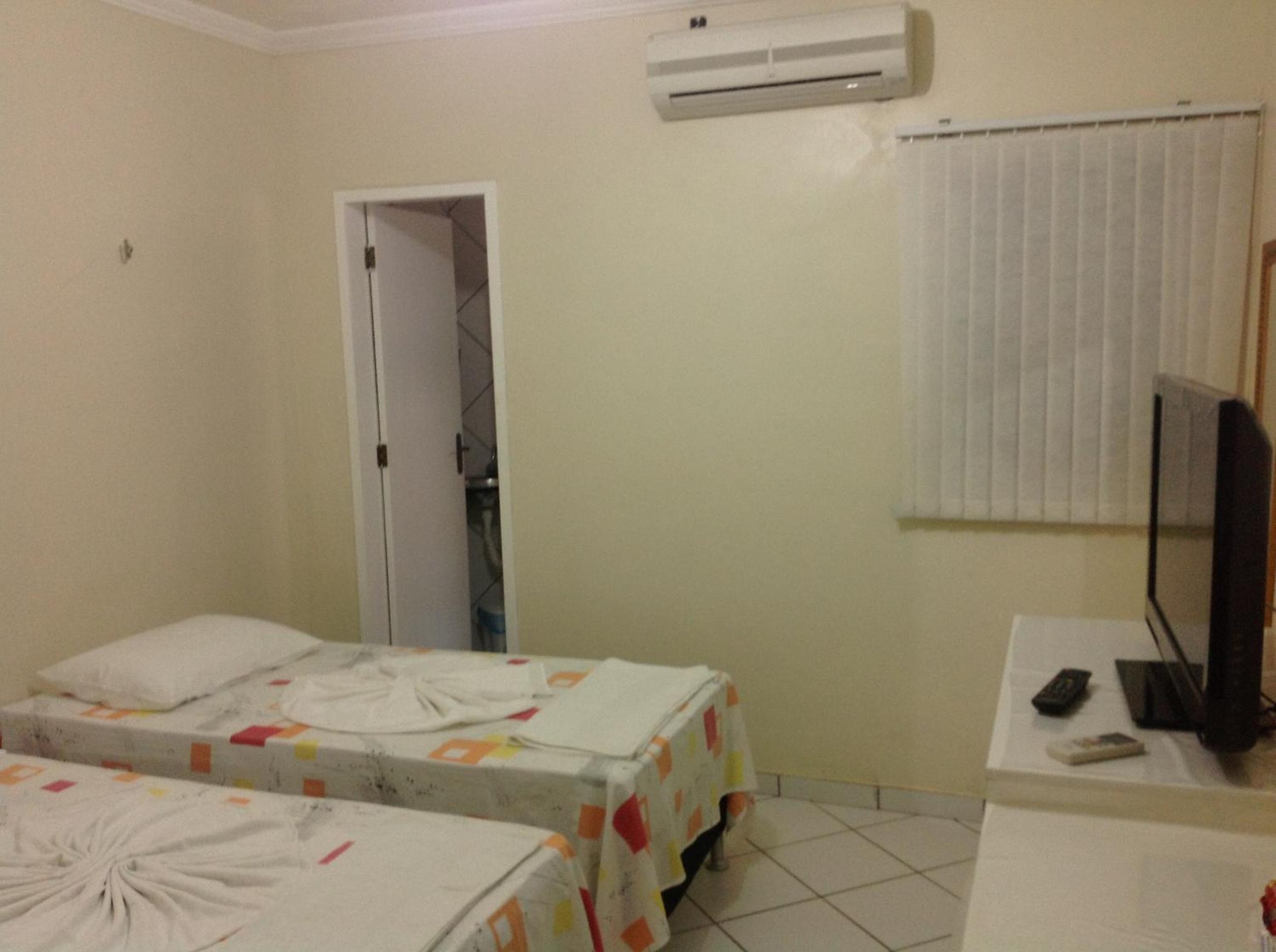 Triple Room with Air Conditioning photo 1