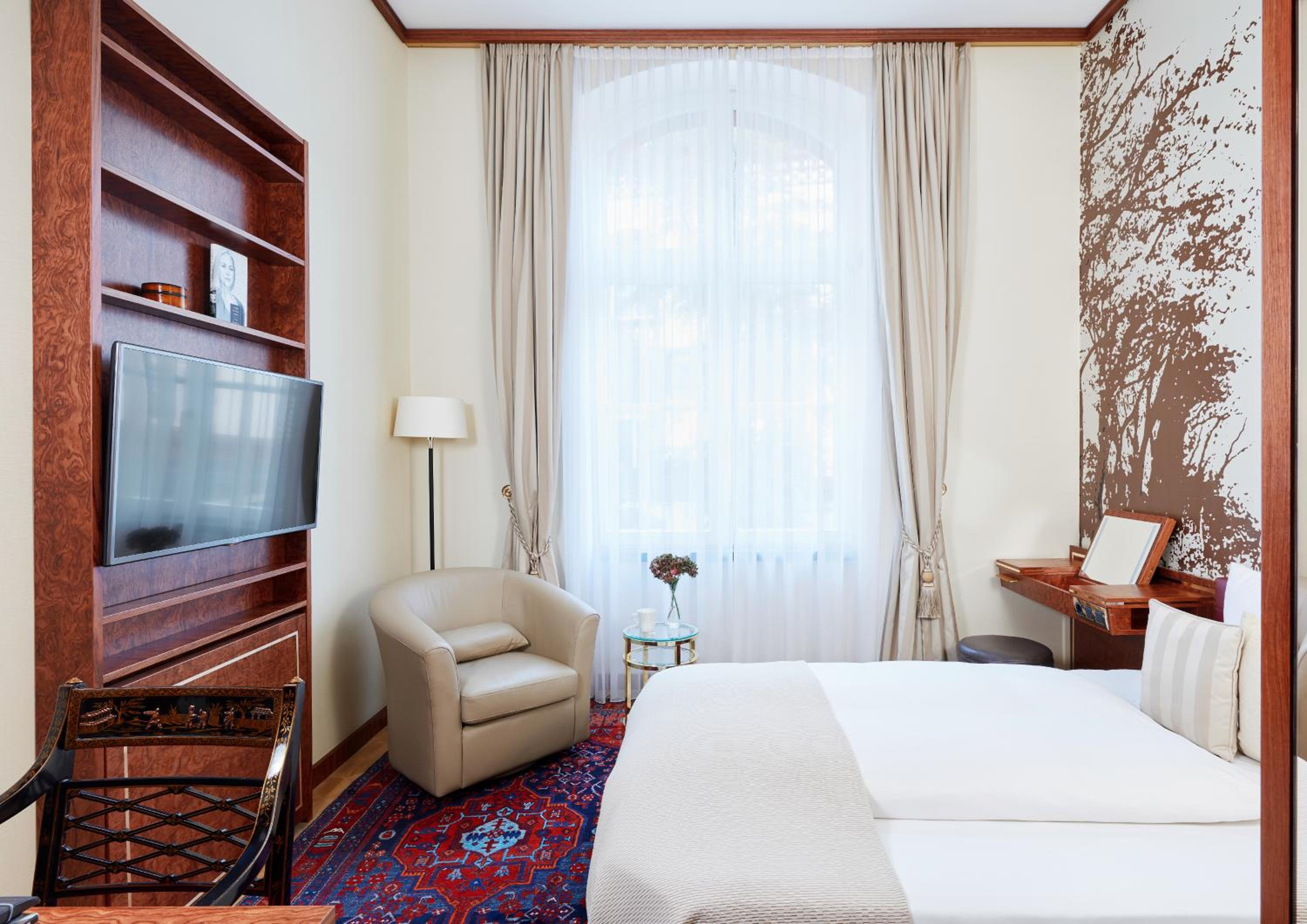 Business Plus Single Room