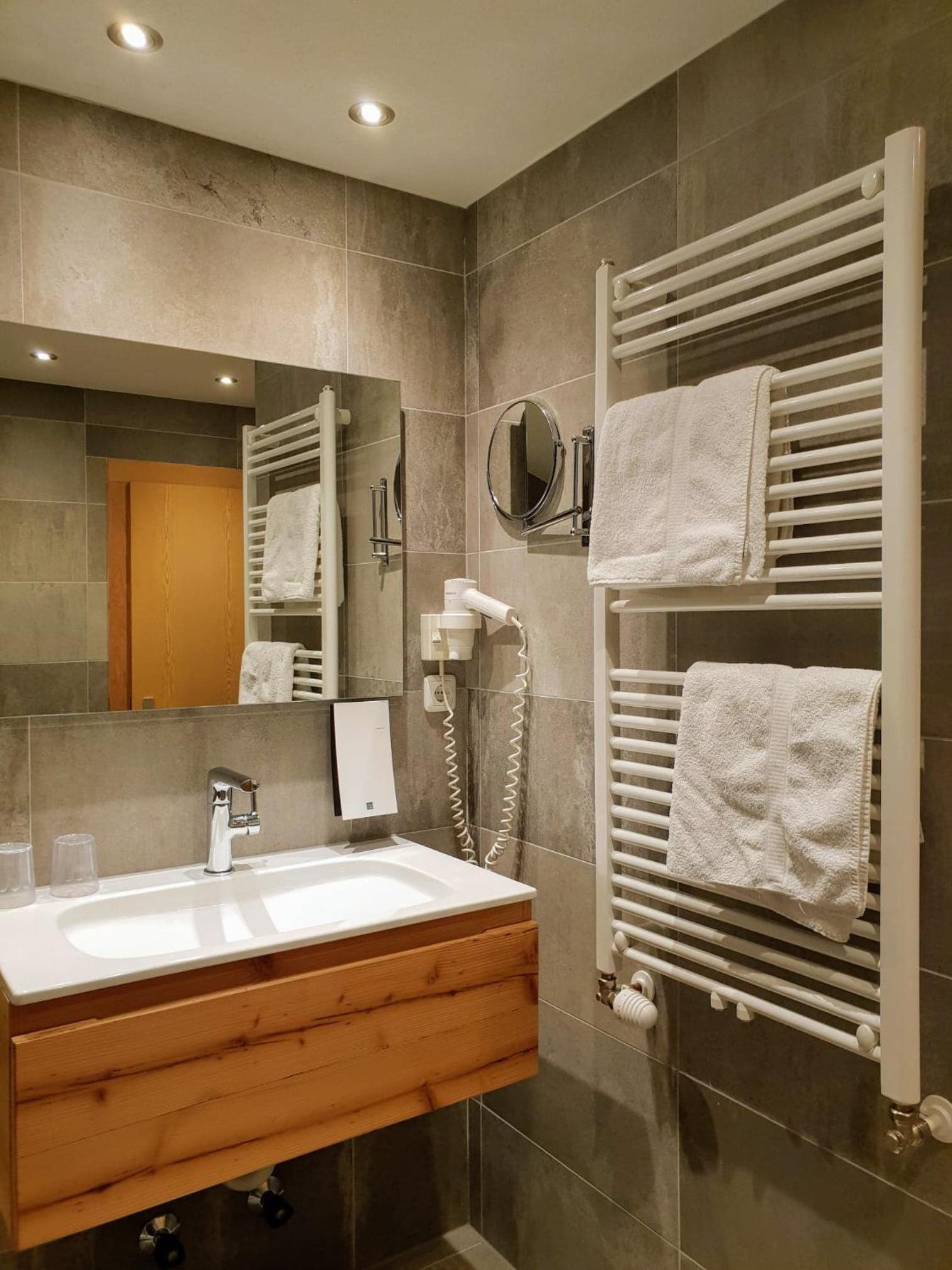 Triple Room - Photo 5