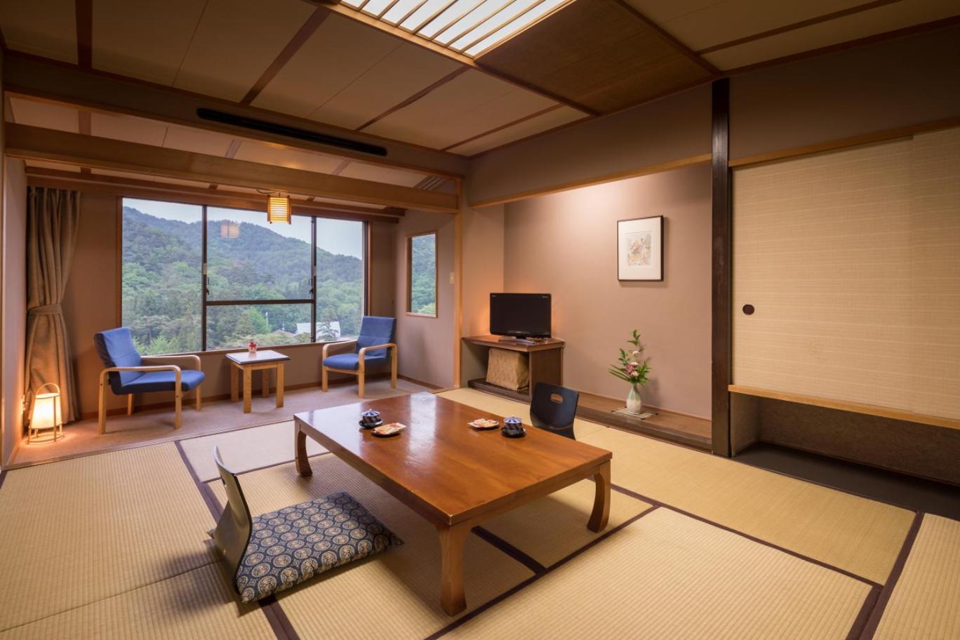 Japanese-Style Quadruple Room