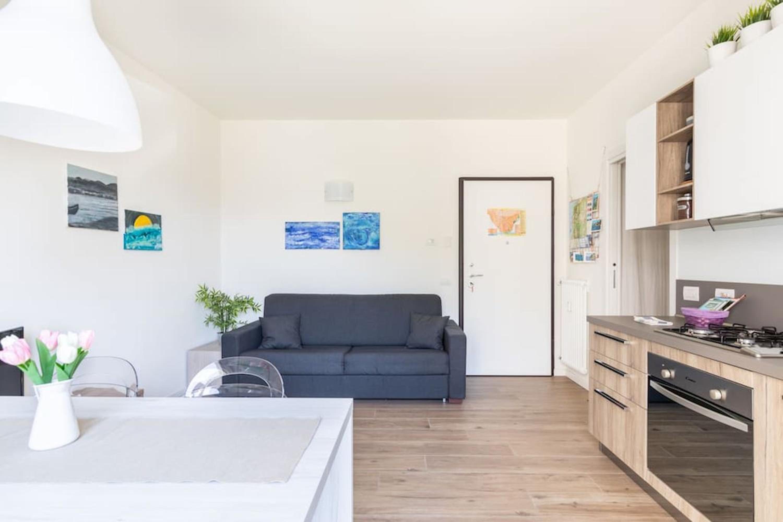 Apartment with Garden View