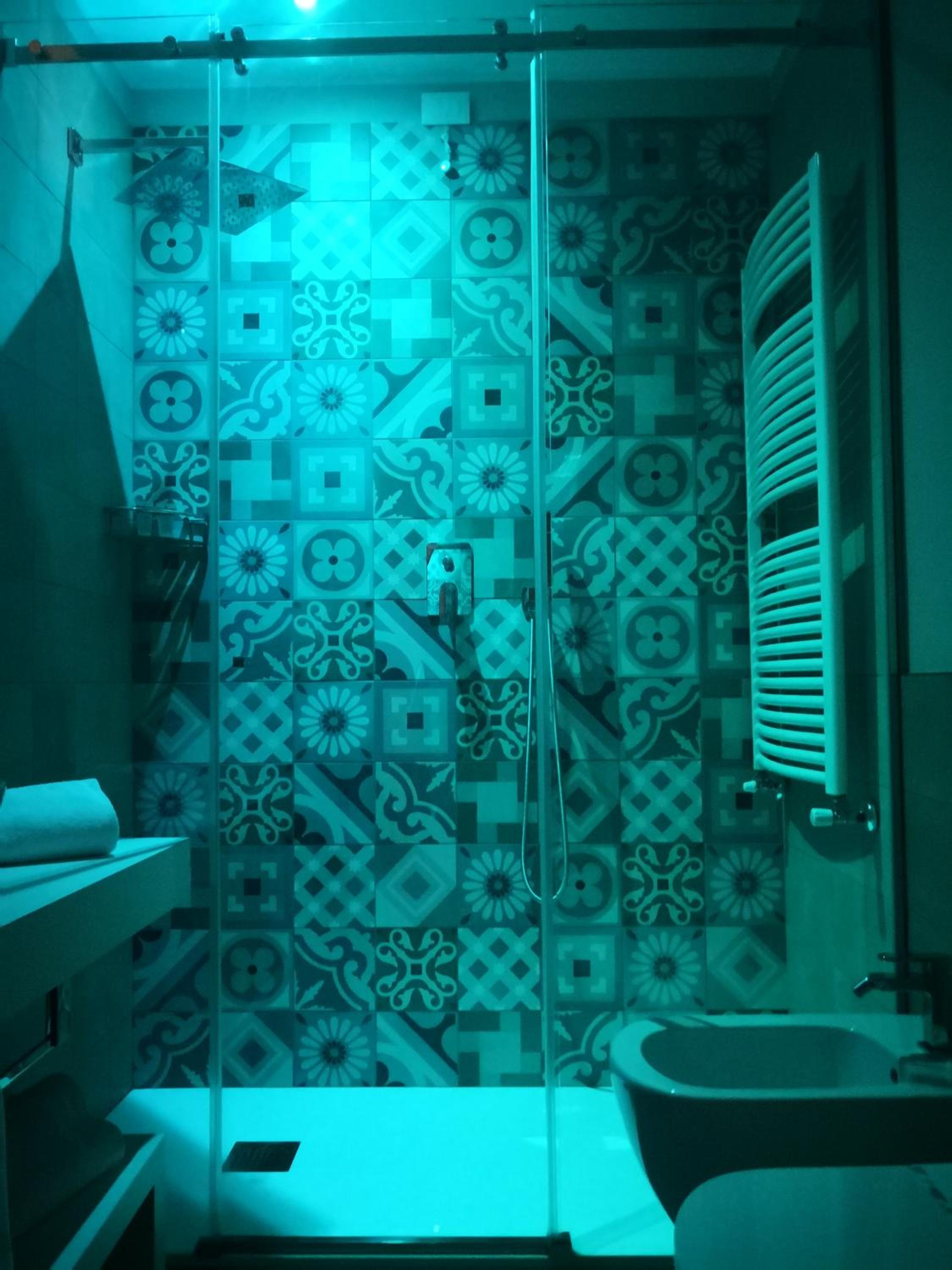 Double or Twin Room - Photo 24
