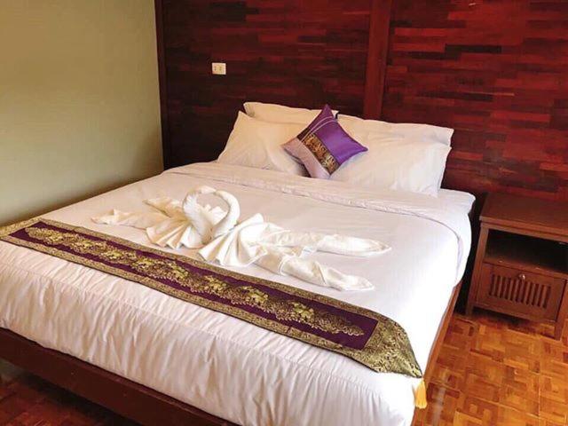 Deluxe Room - Photo 4
