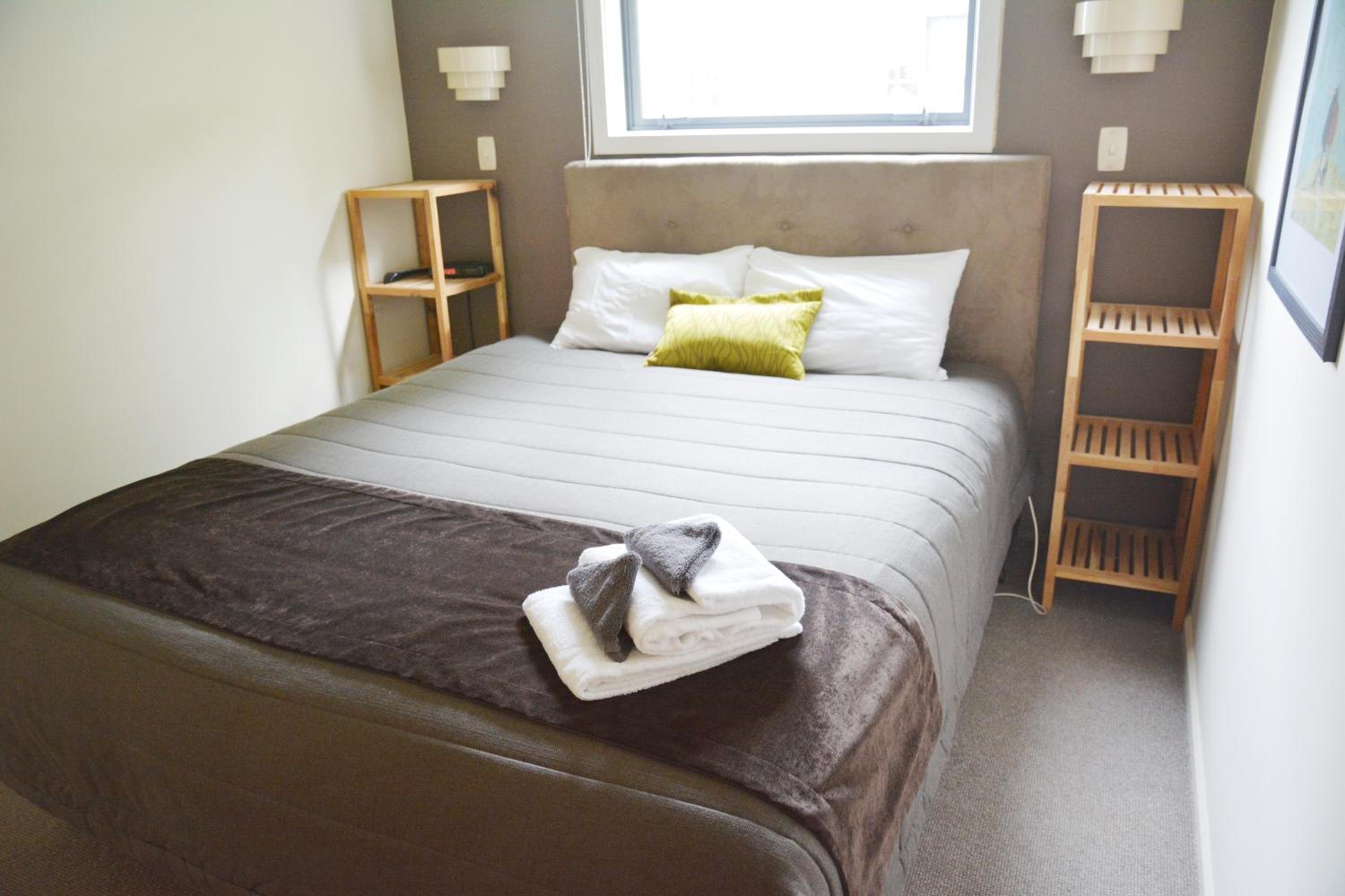 One-Bedroom Apartment - Photo 14
