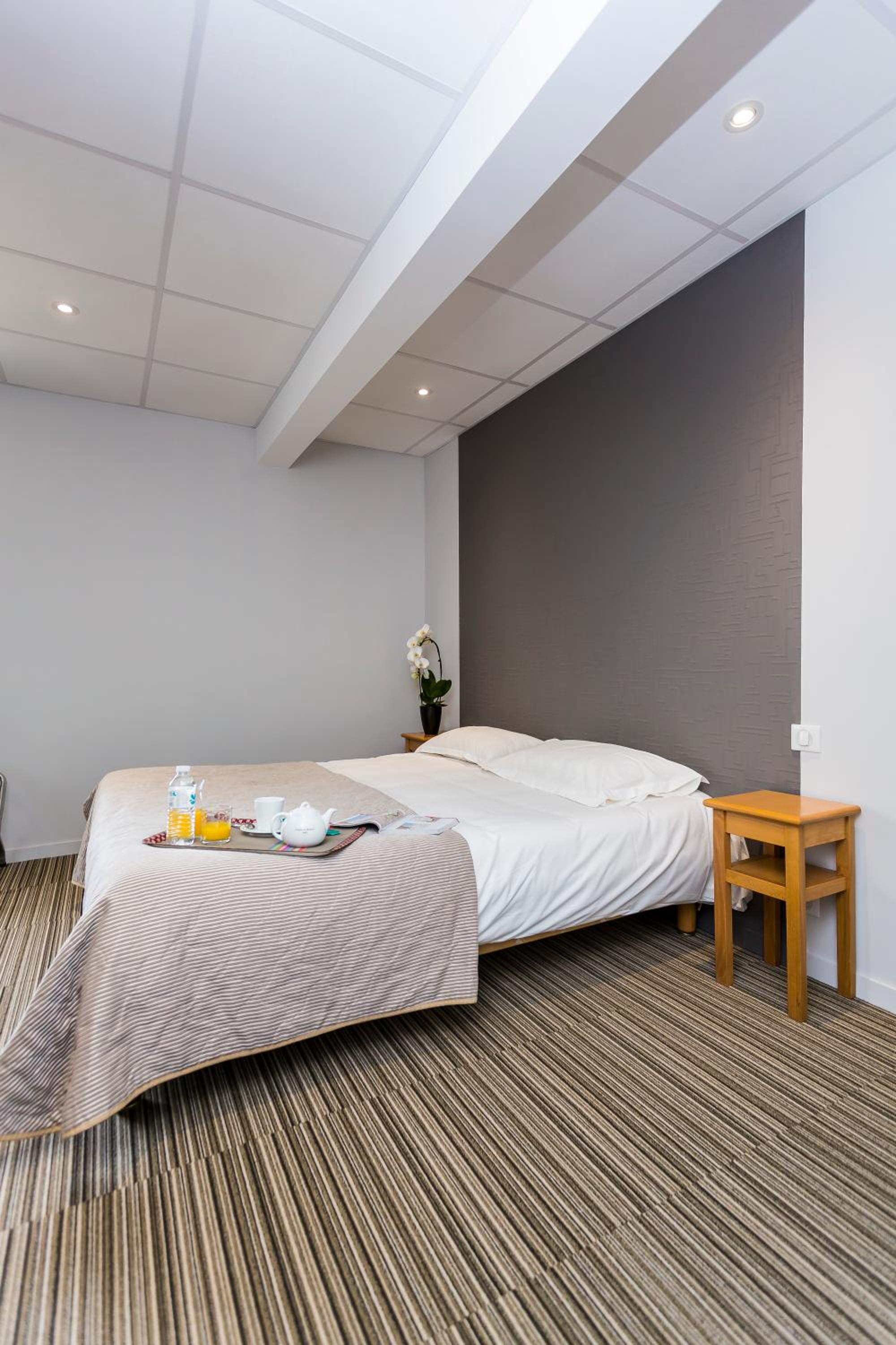 Superior Double Room - Disabillity Access - Photo 1
