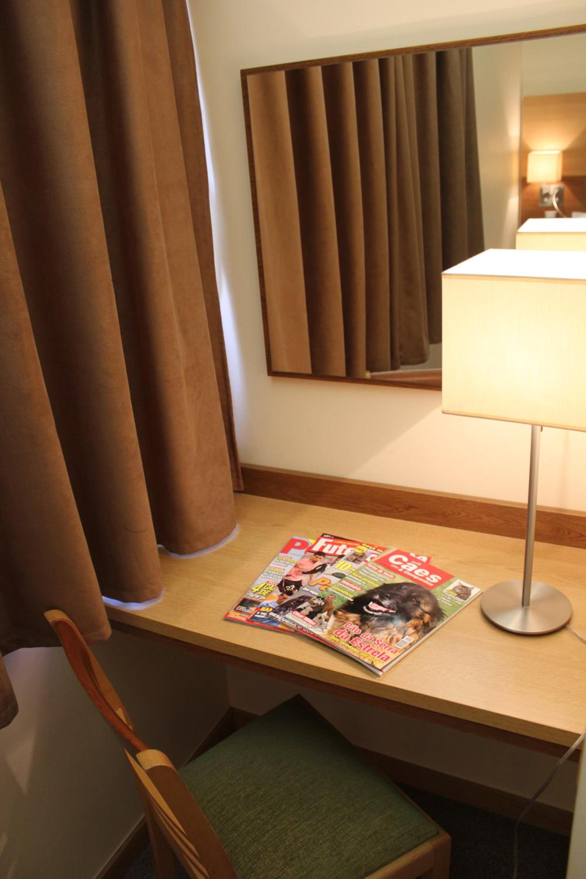 Double or Twin Room - Photo 28