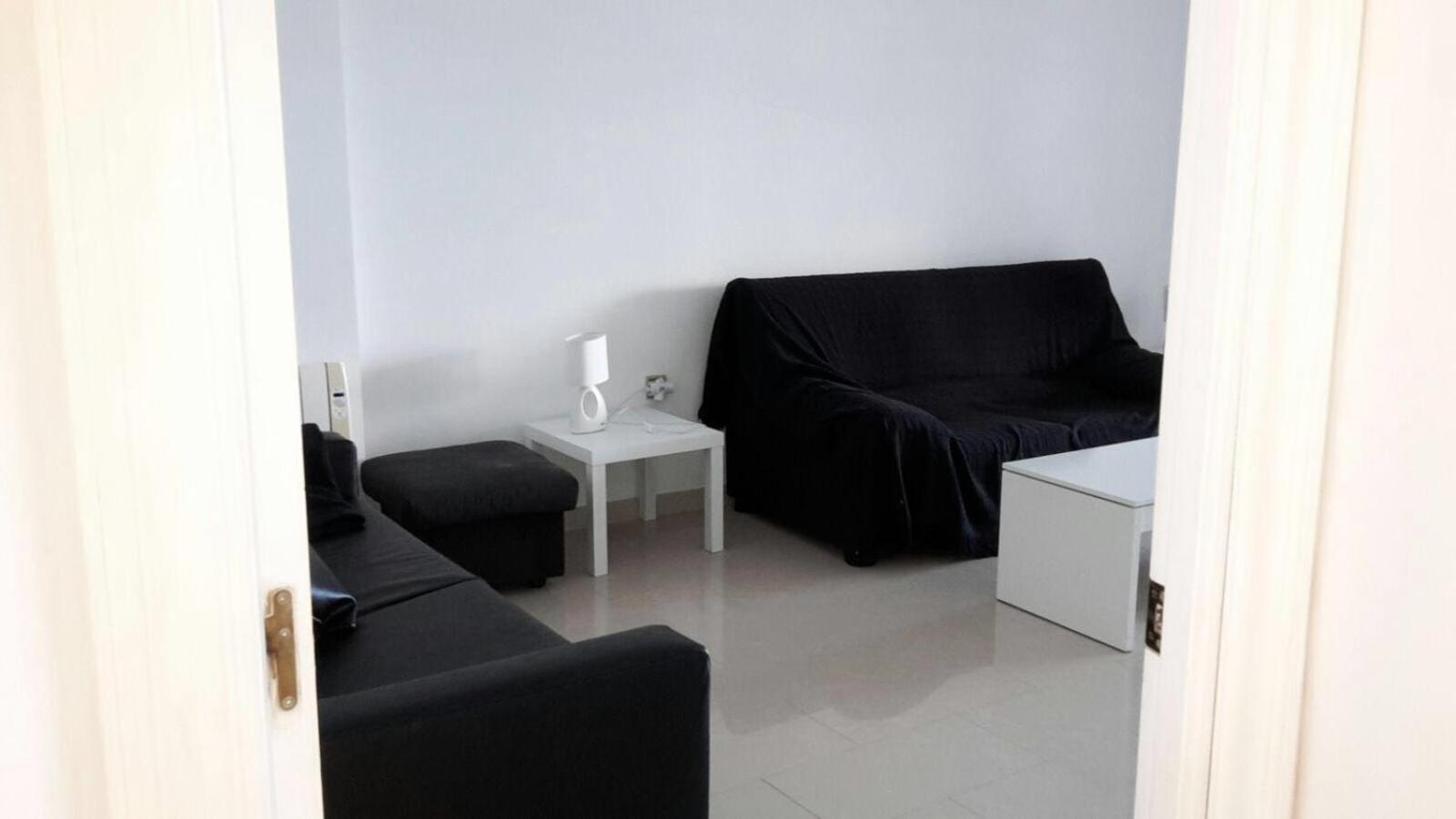 Apartment with Sea View - Photo 12