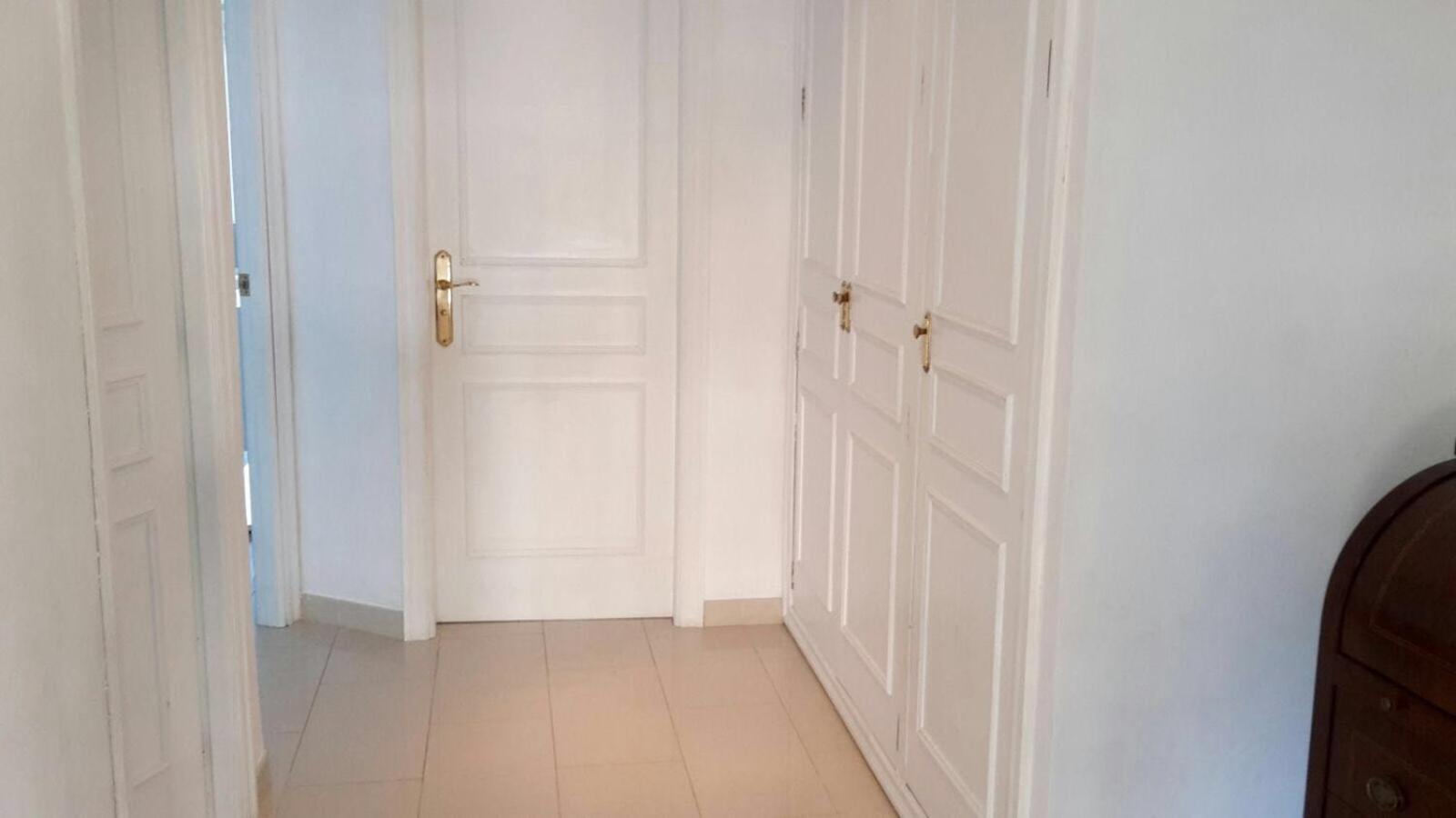 Apartment with Sea View - Photo 19