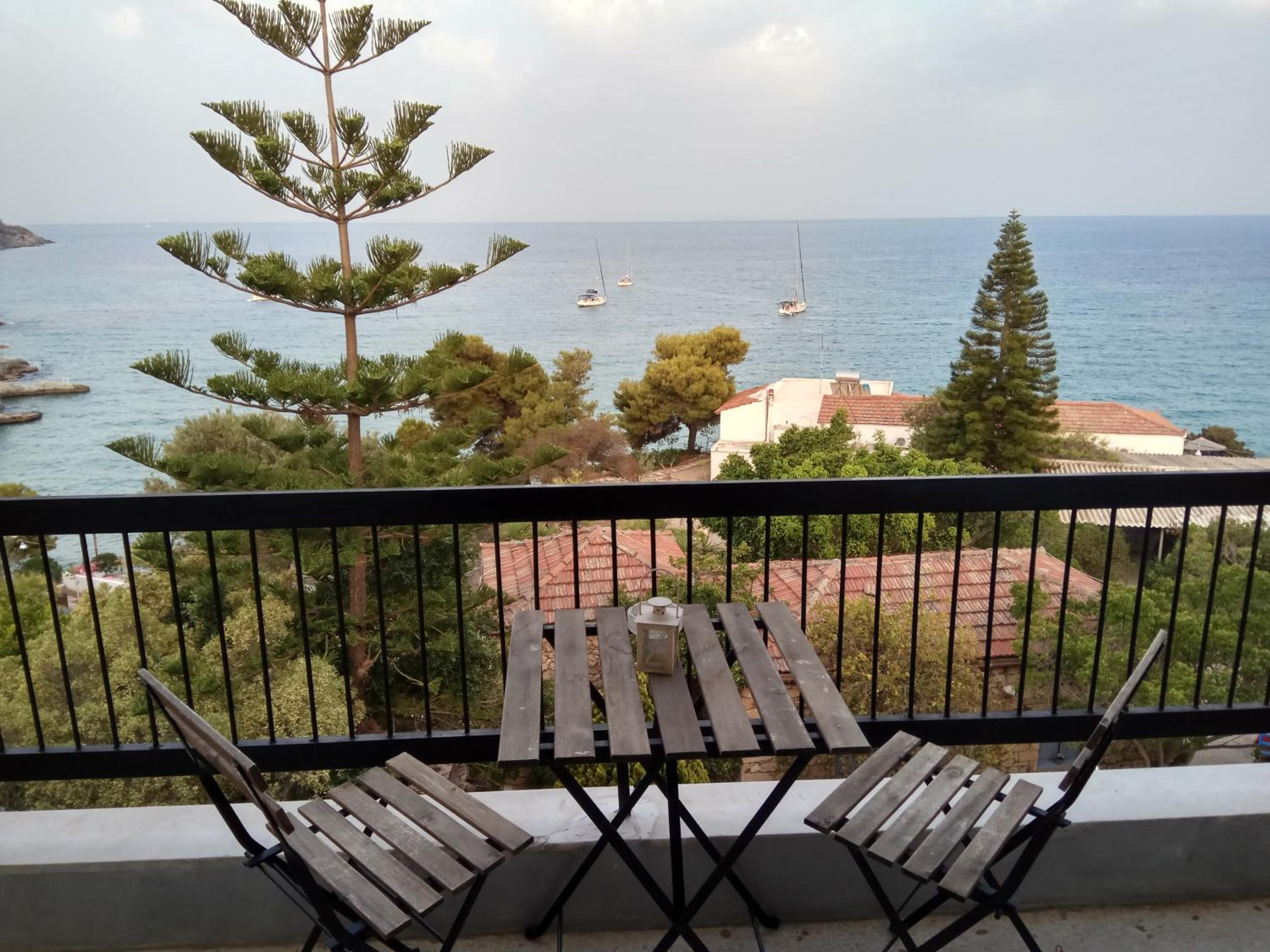 Quarto Quádruplo com Vista para o Mar