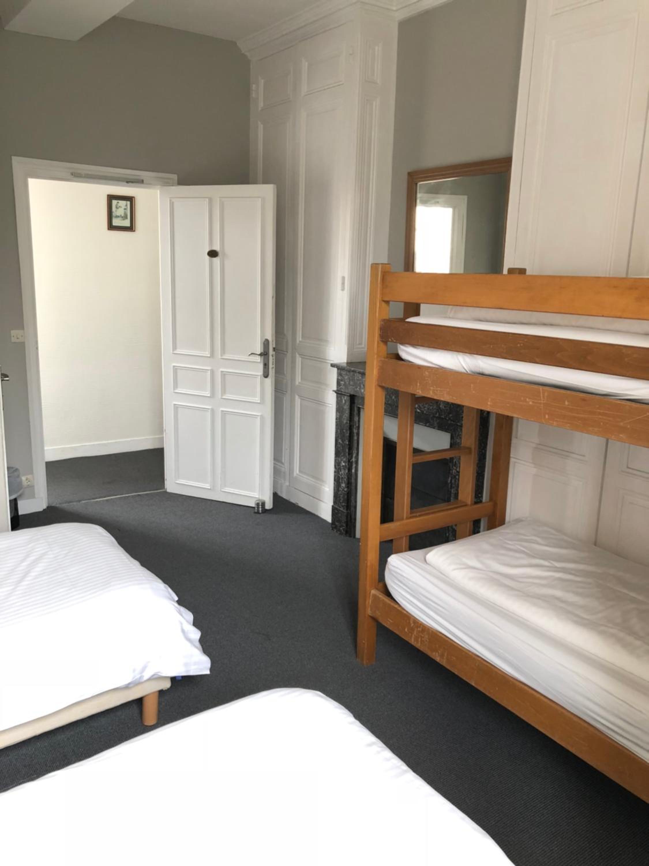 Quad Room Two Singles One Bunk photo 3