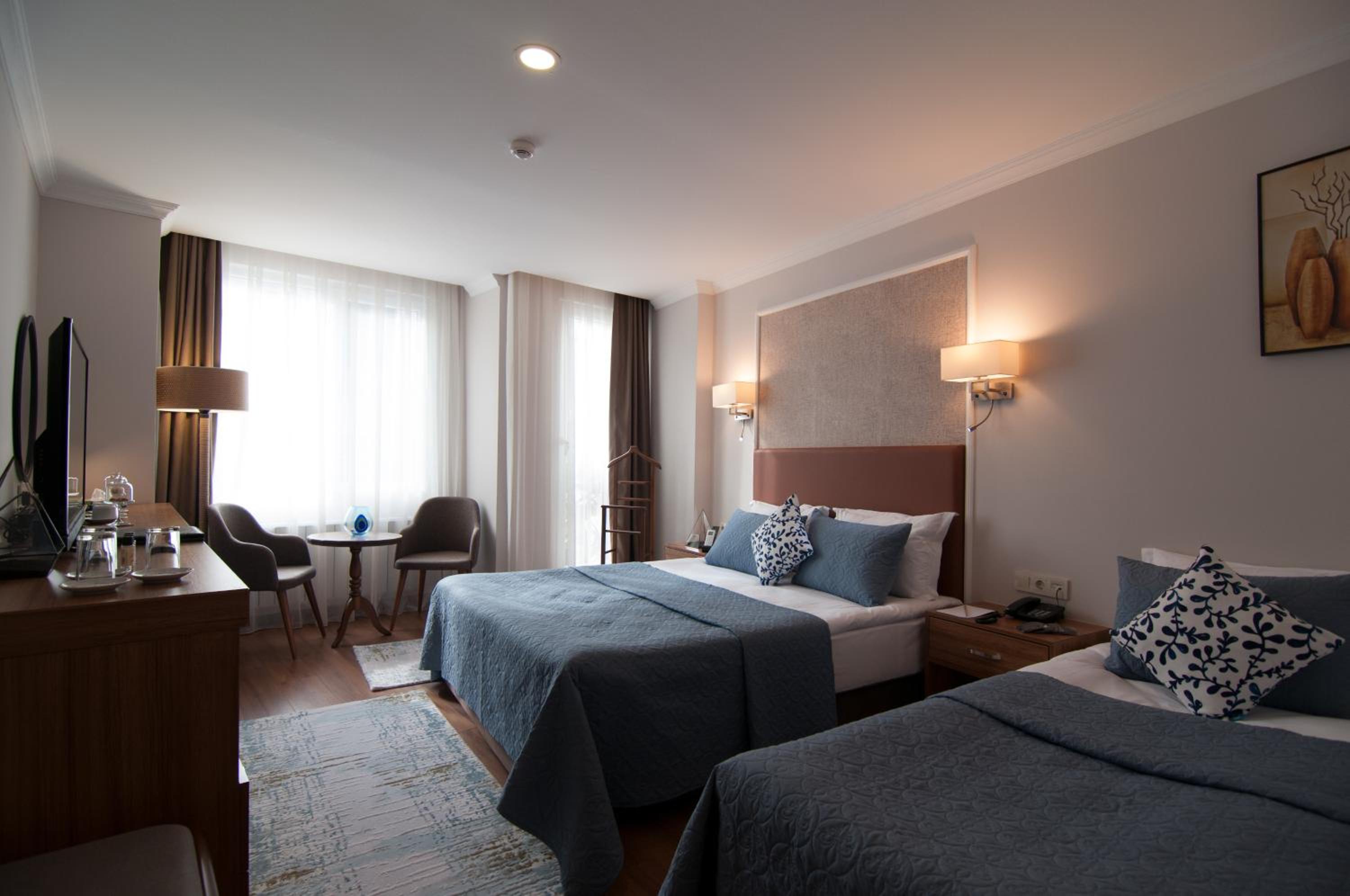 Deluxe Triple Room photo 1