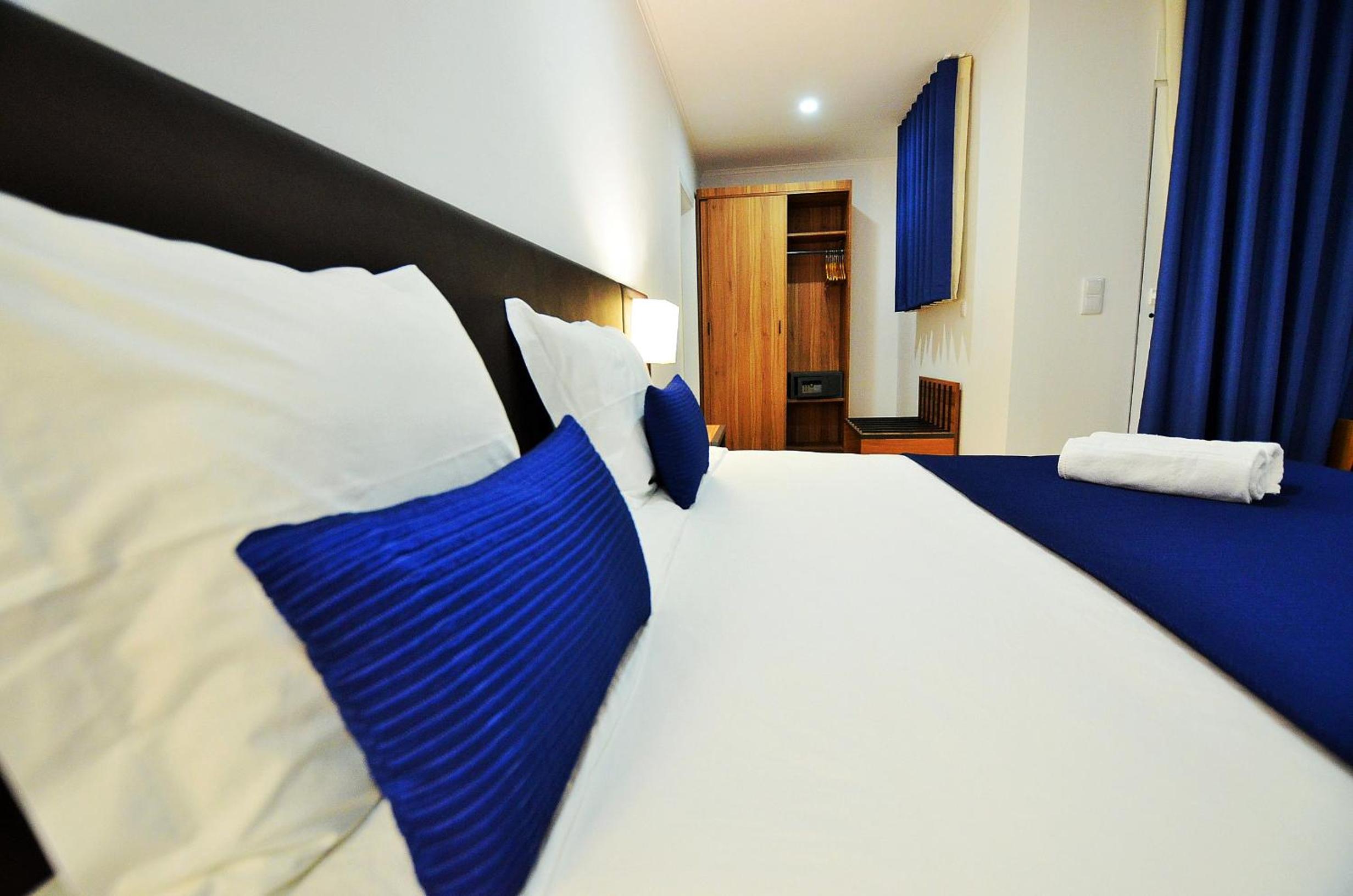 Family Room with Terrace - Photo 8