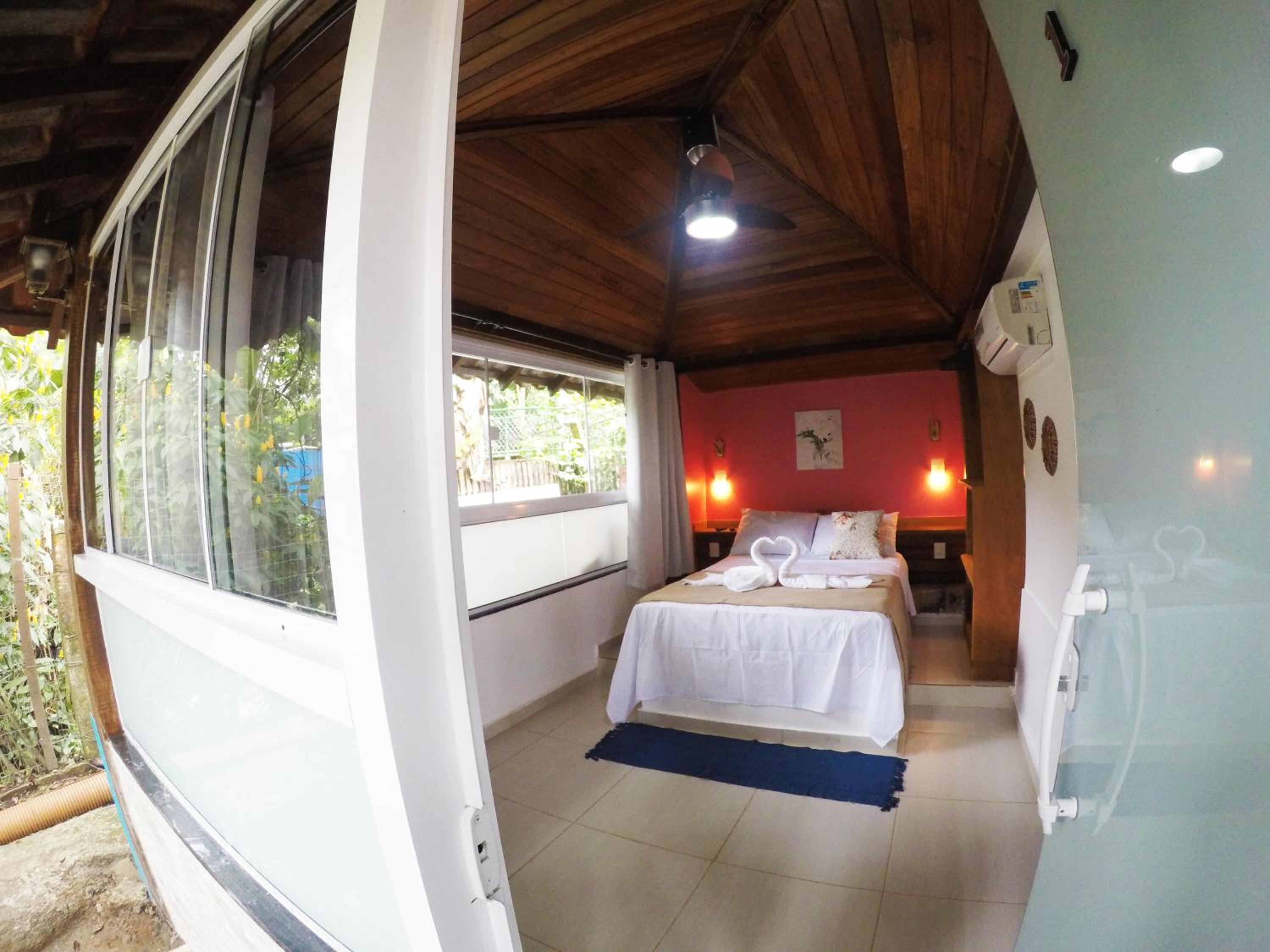 Standard Double Room - Photo 2