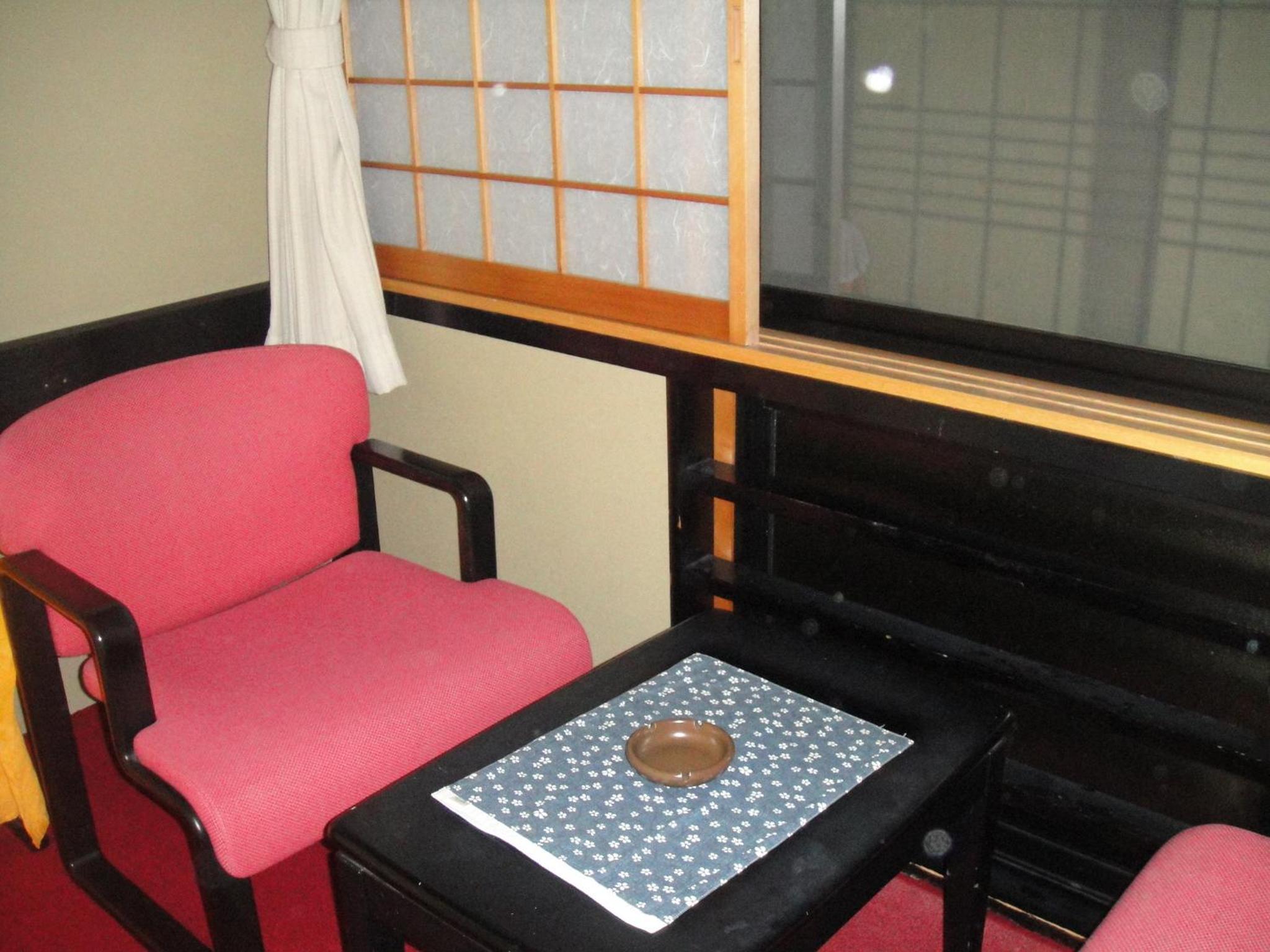 Japanese-Style Room With Shared Bathroom photo 2