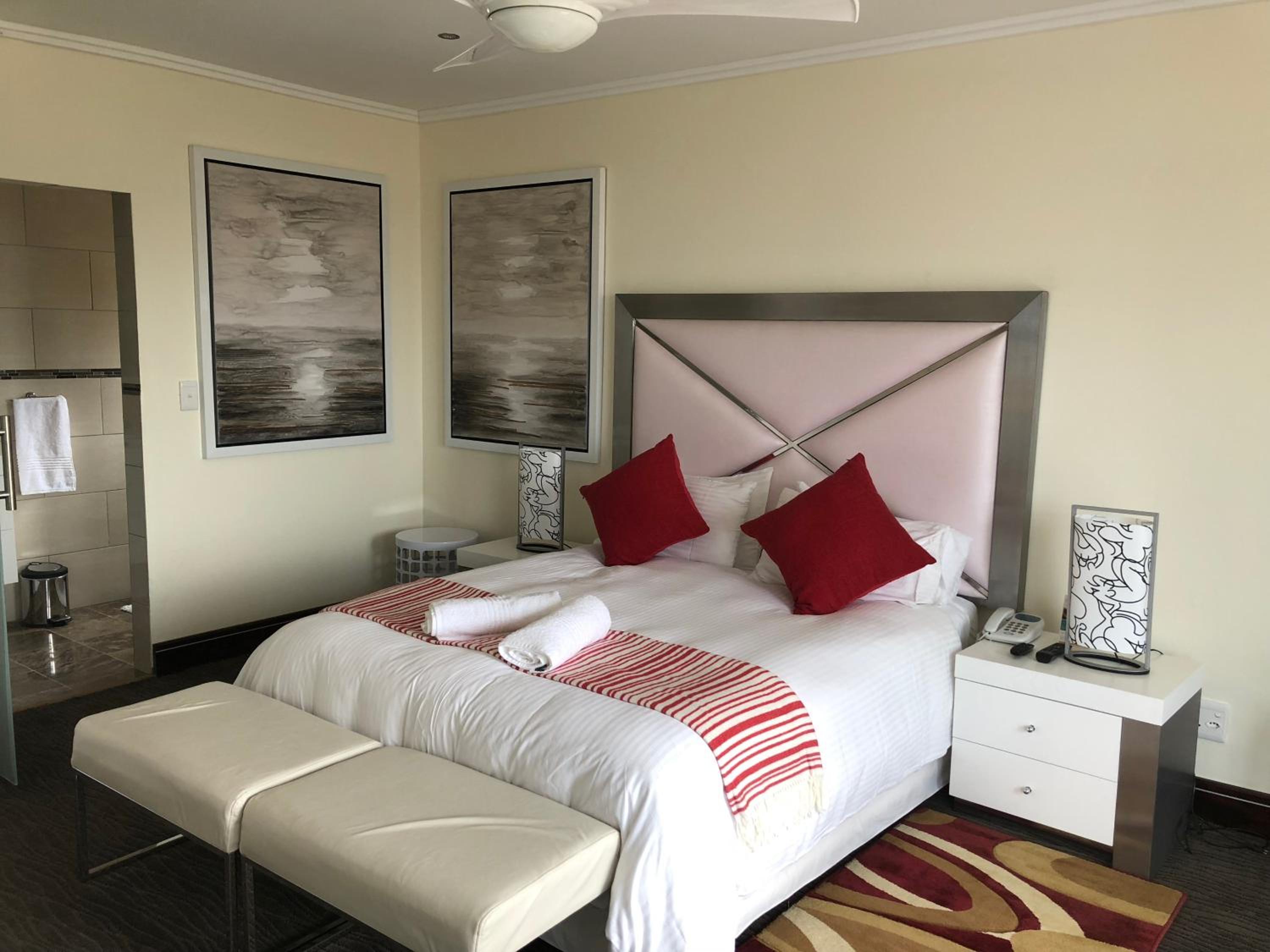 Superior Queen Room - Photo 1