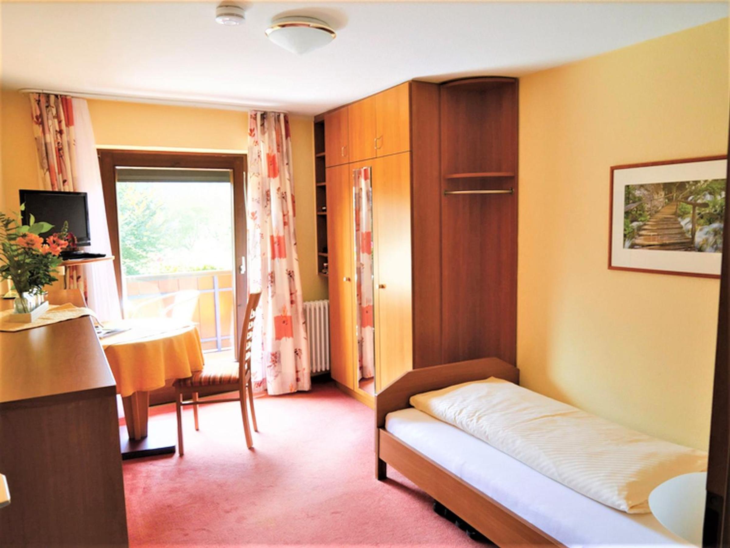 Single Room photo 1