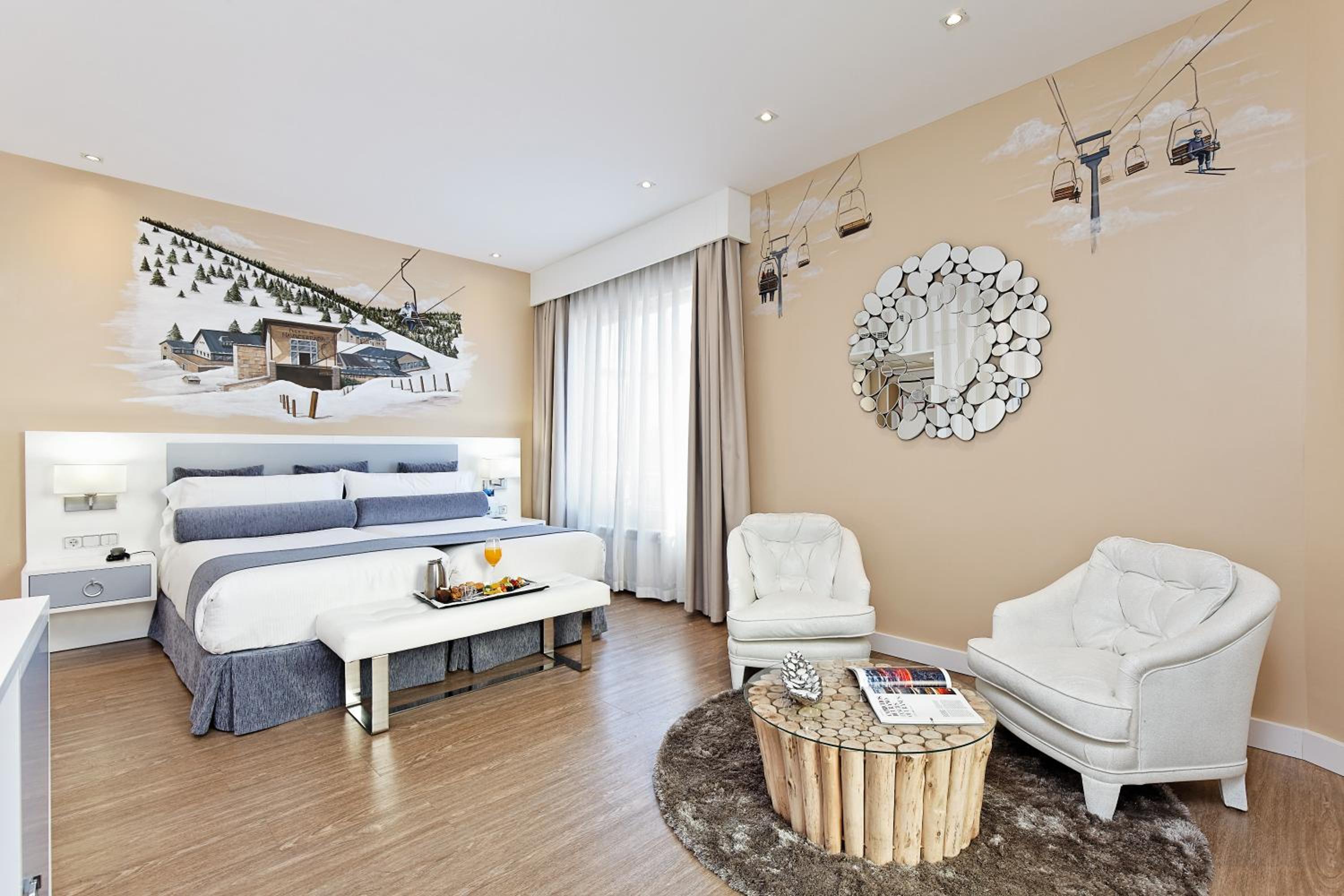 Premium Double Room - Photo 8