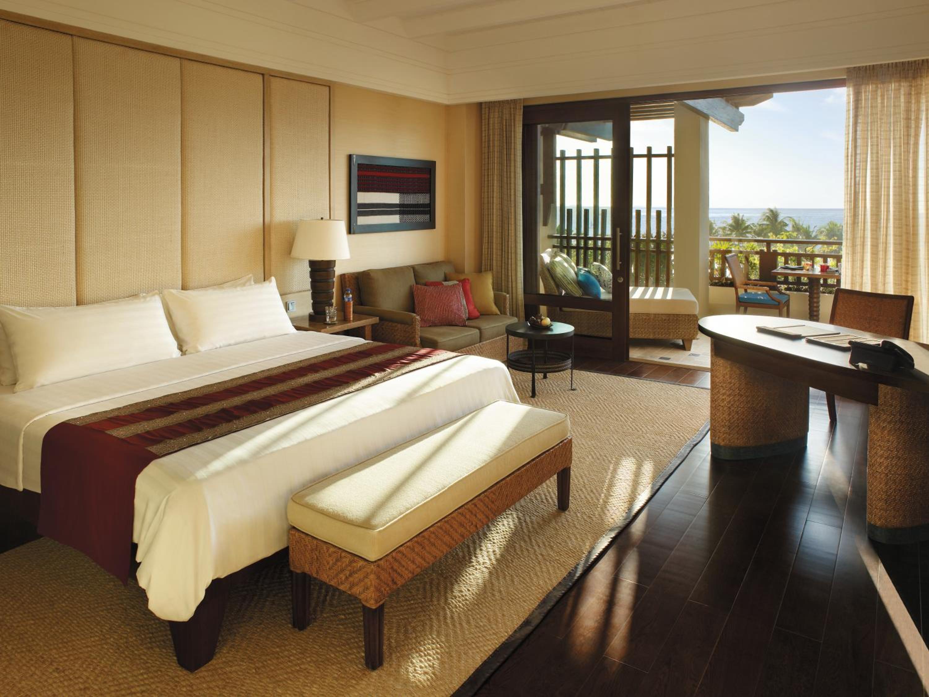Deluxe Seaview Room with Free Roundtrip Caticlan Airport Transfers - Photo 6