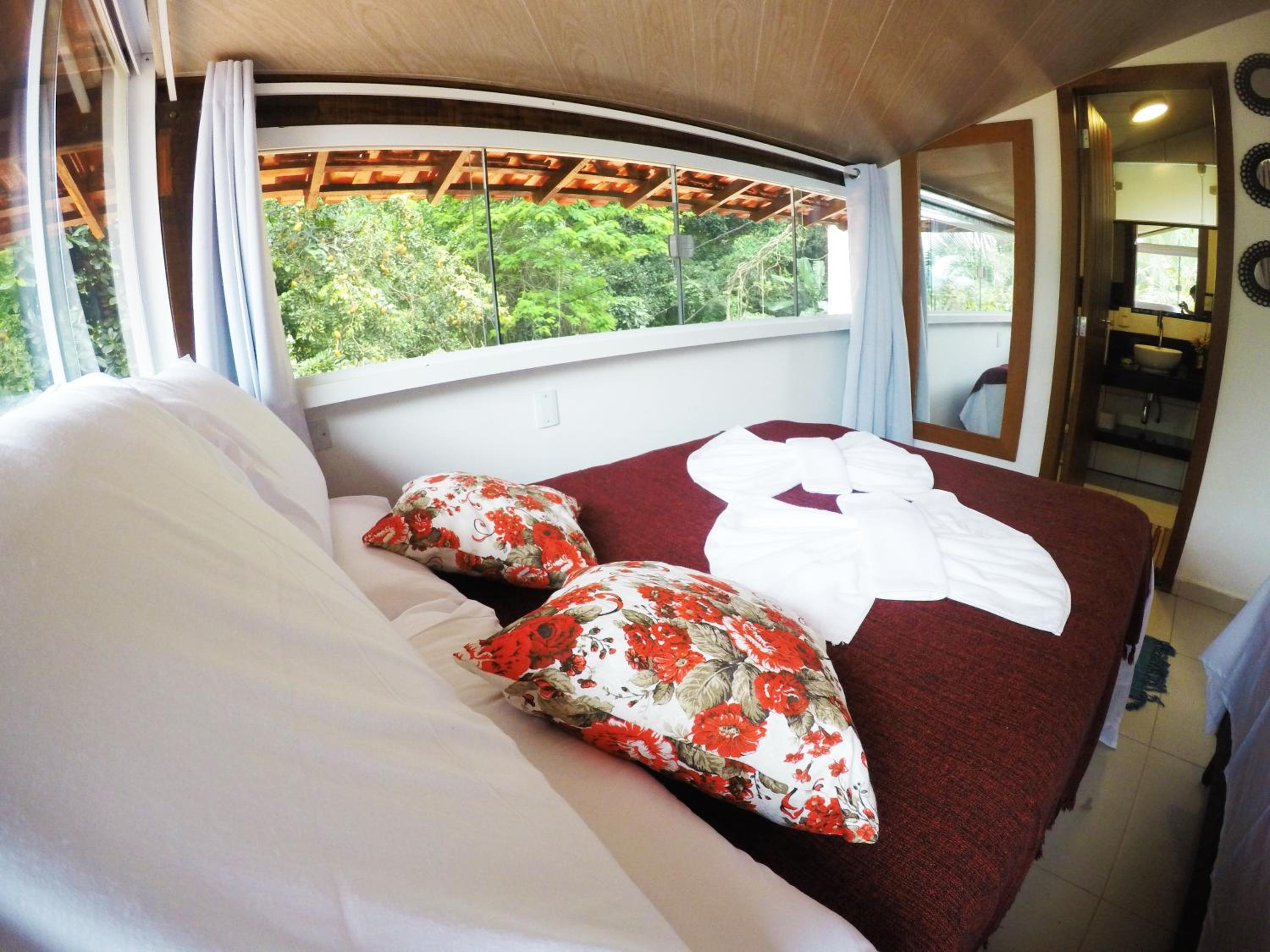 Deluxe Quadruple Room - Photo 9