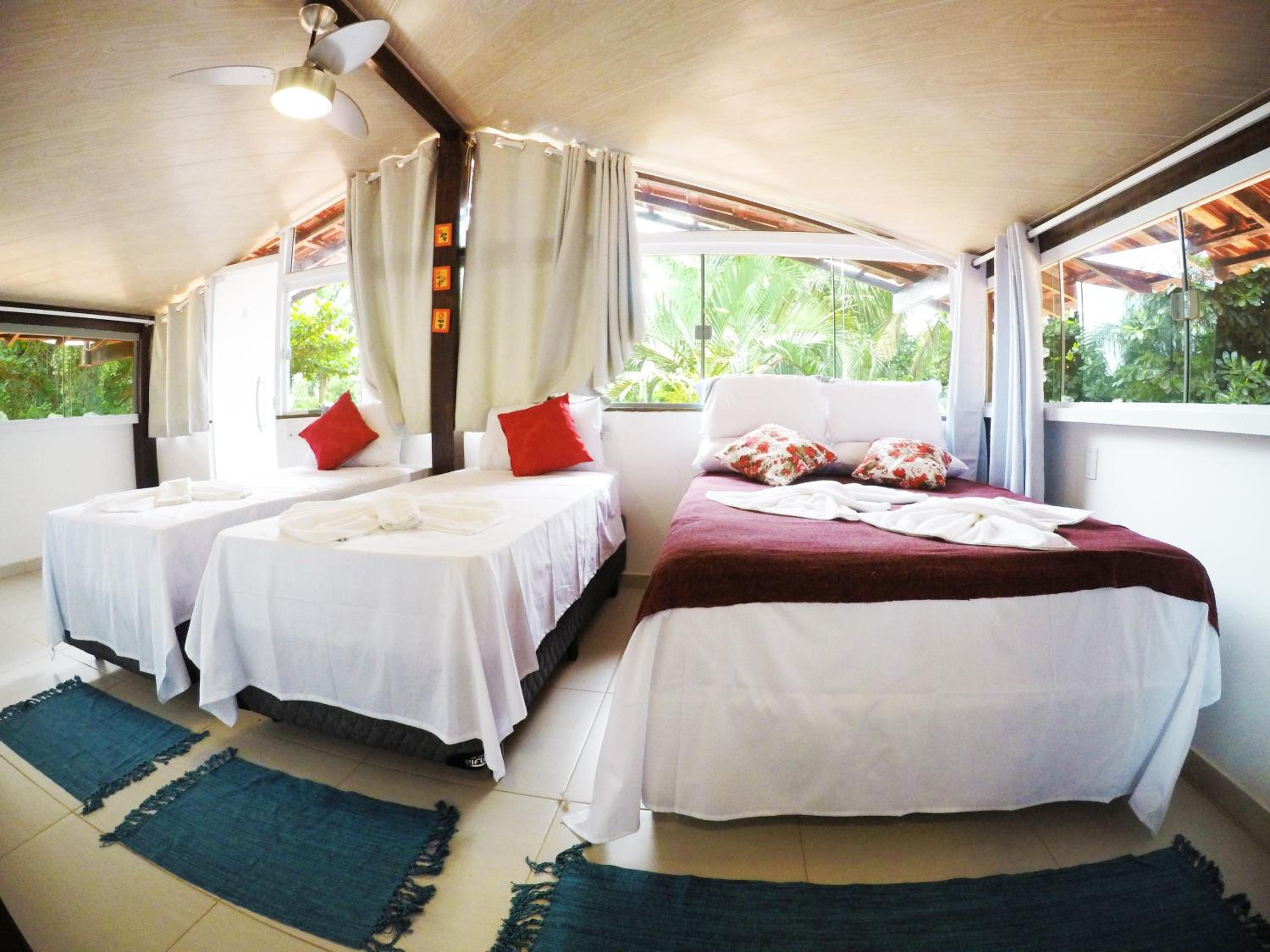Deluxe Quadruple Room - Photo 18