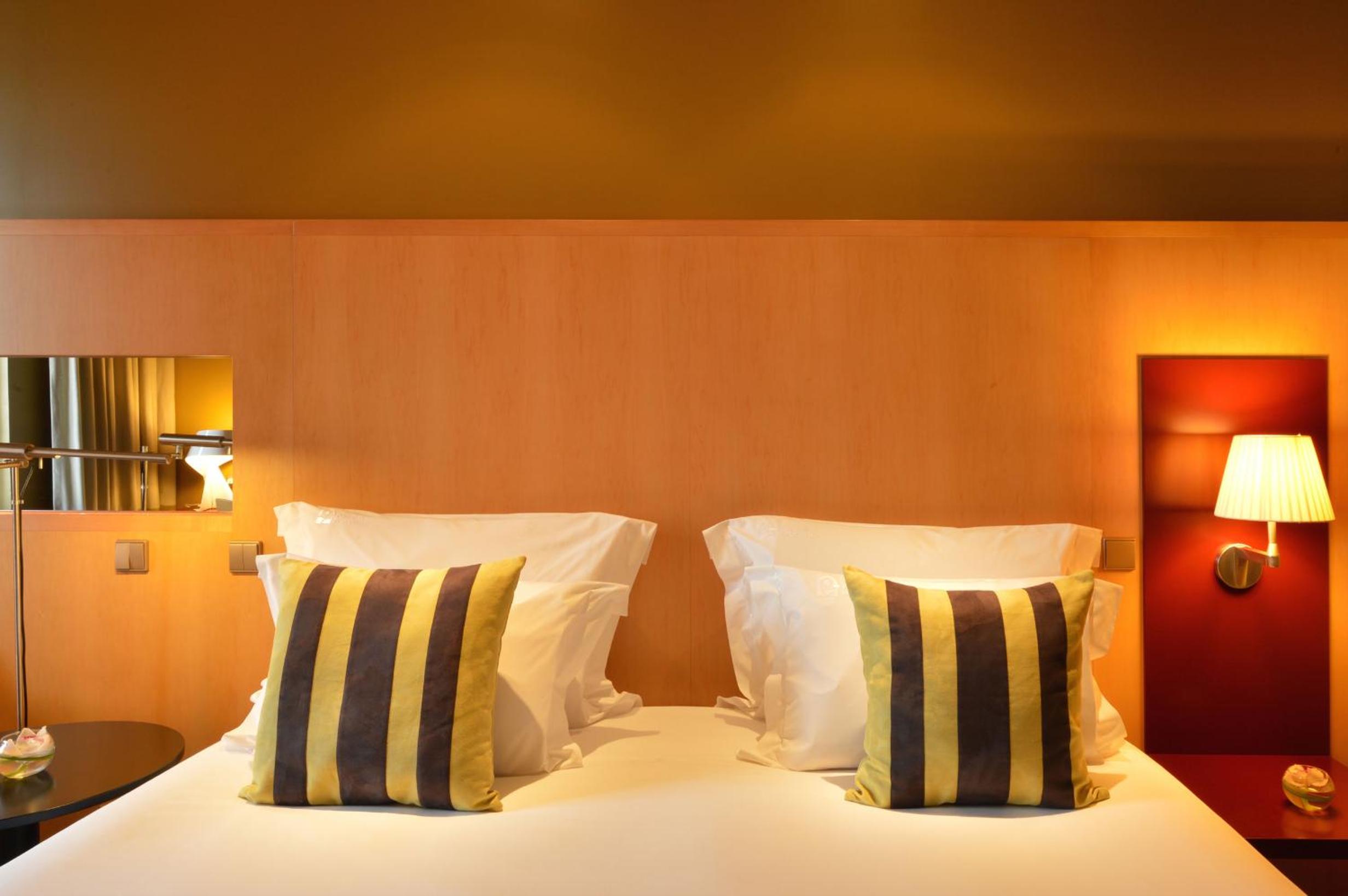 Standard Twin Room - Photo 3