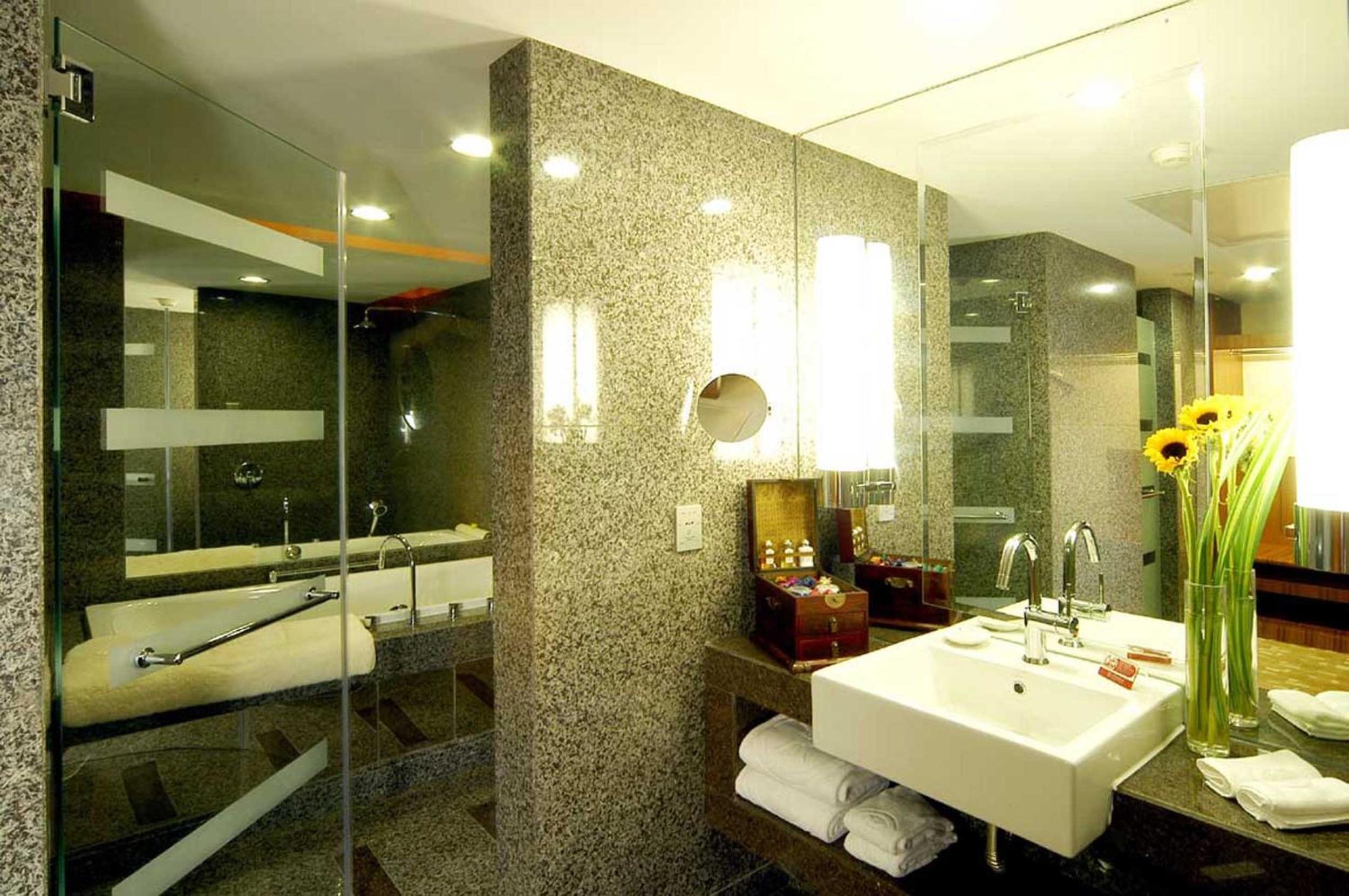 Executive King Bed Suite