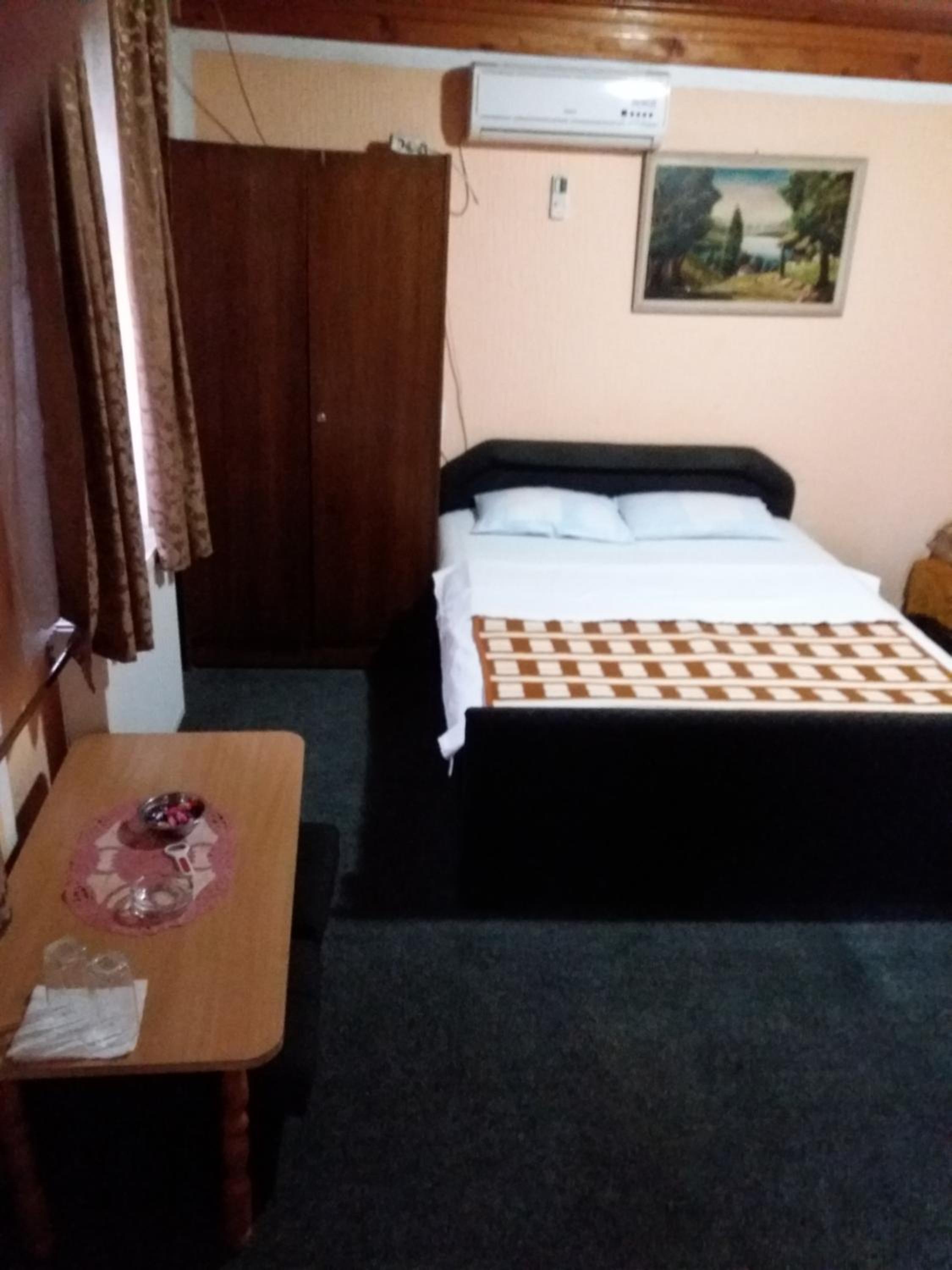 Comfort Triple Room with Shower photo 2