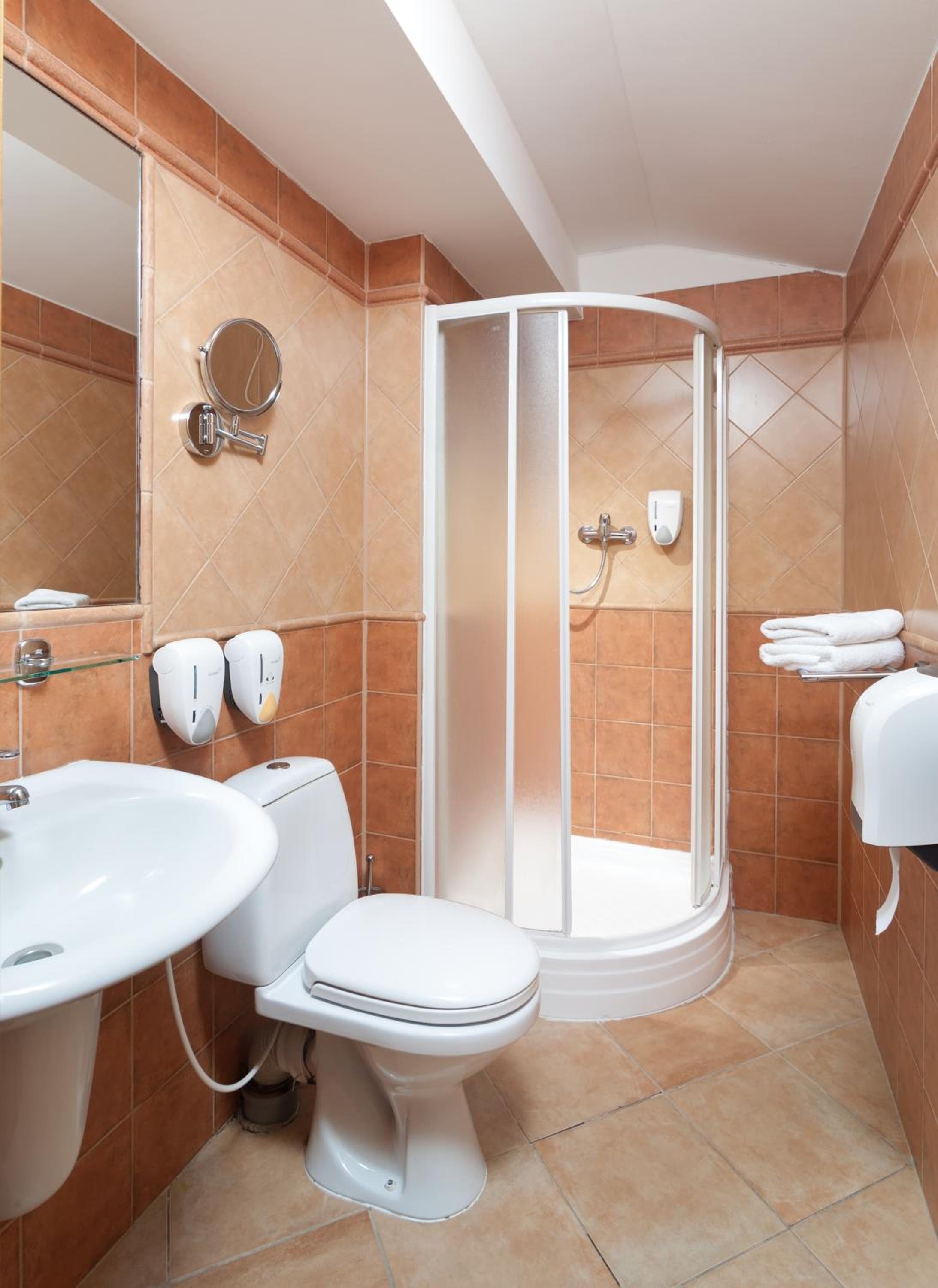 Double or Twin Room photo 3