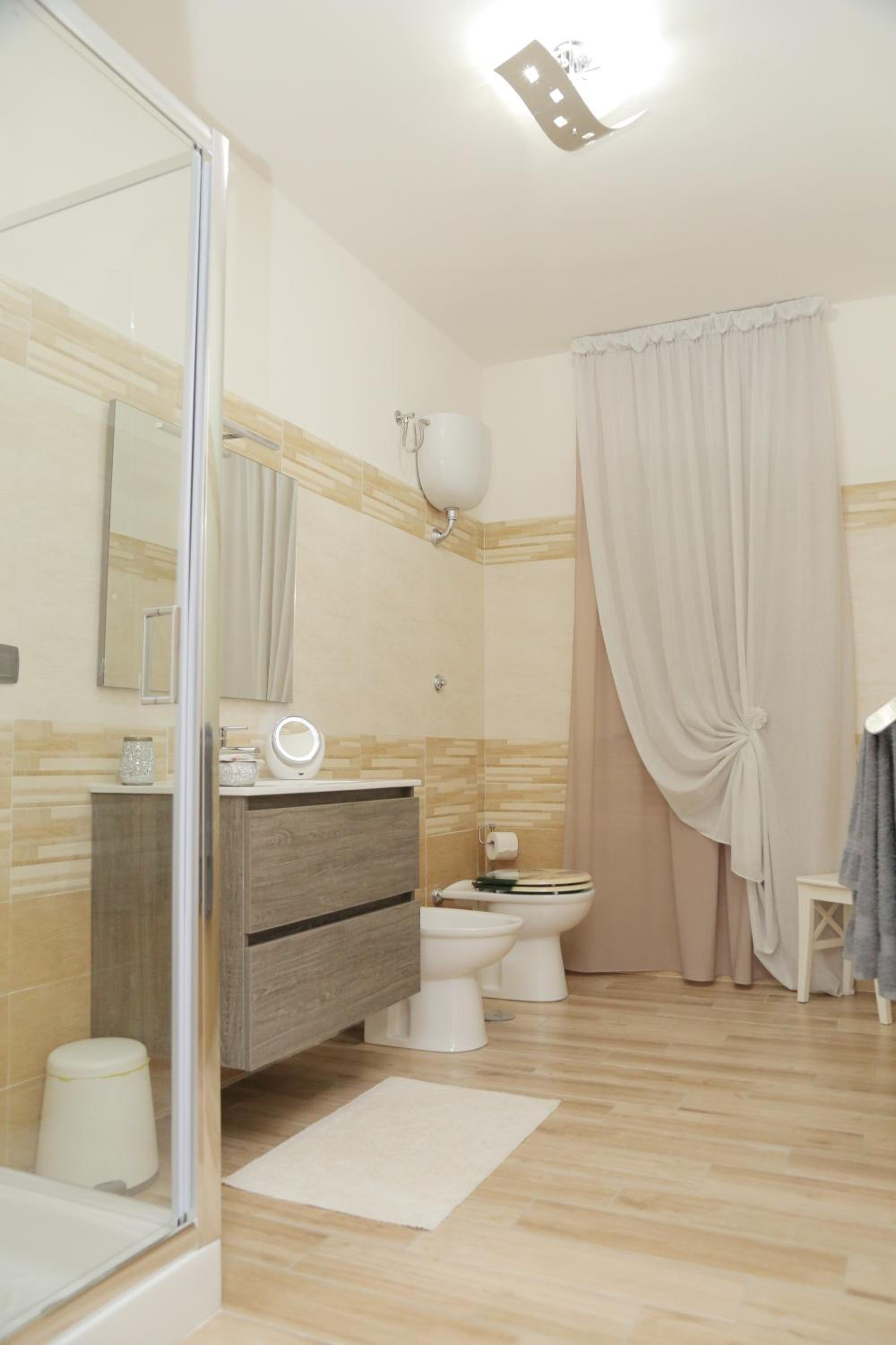 Deluxe Double Room with Balcony and Sea View photo 3