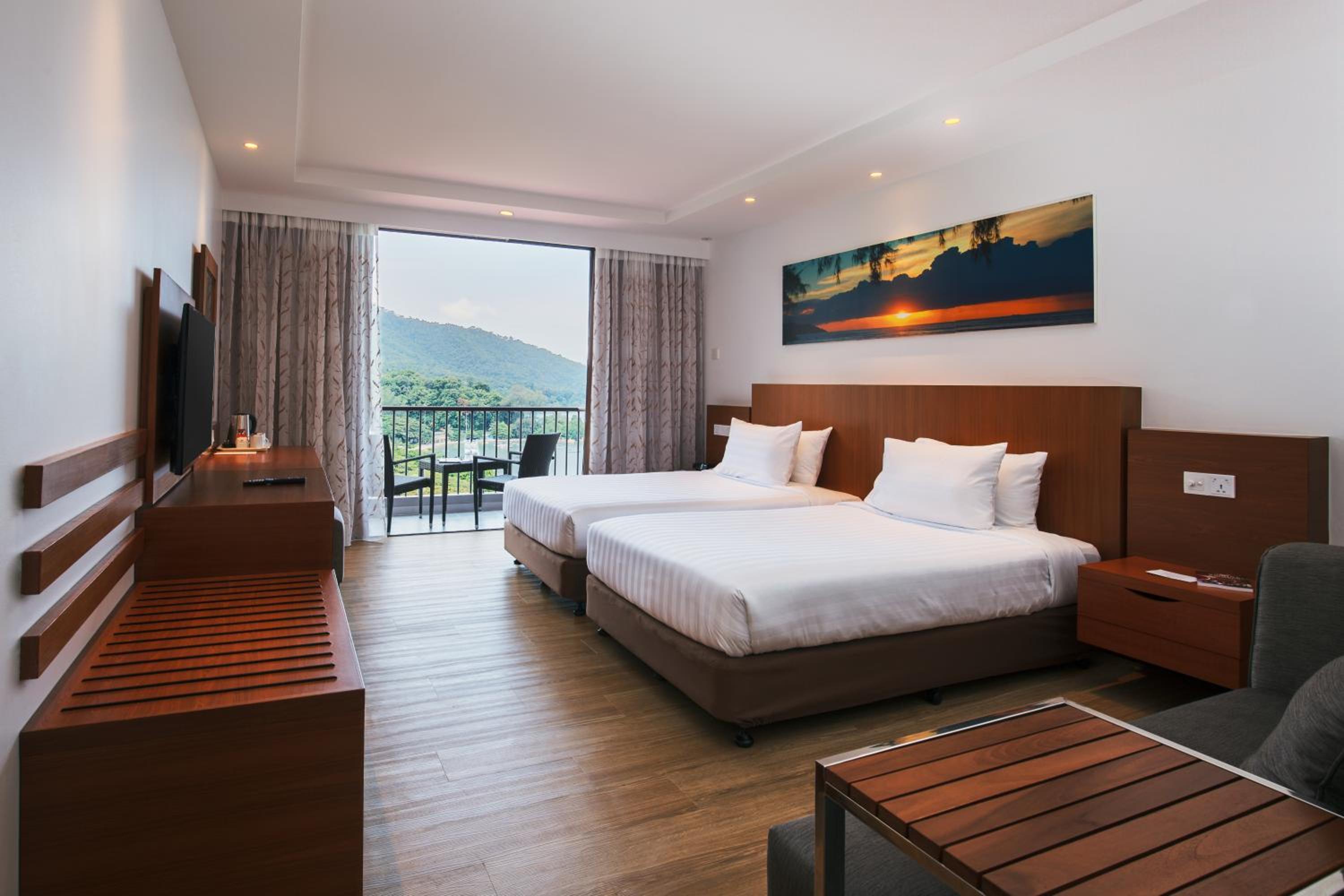 Superior Twin Room - Photo 1