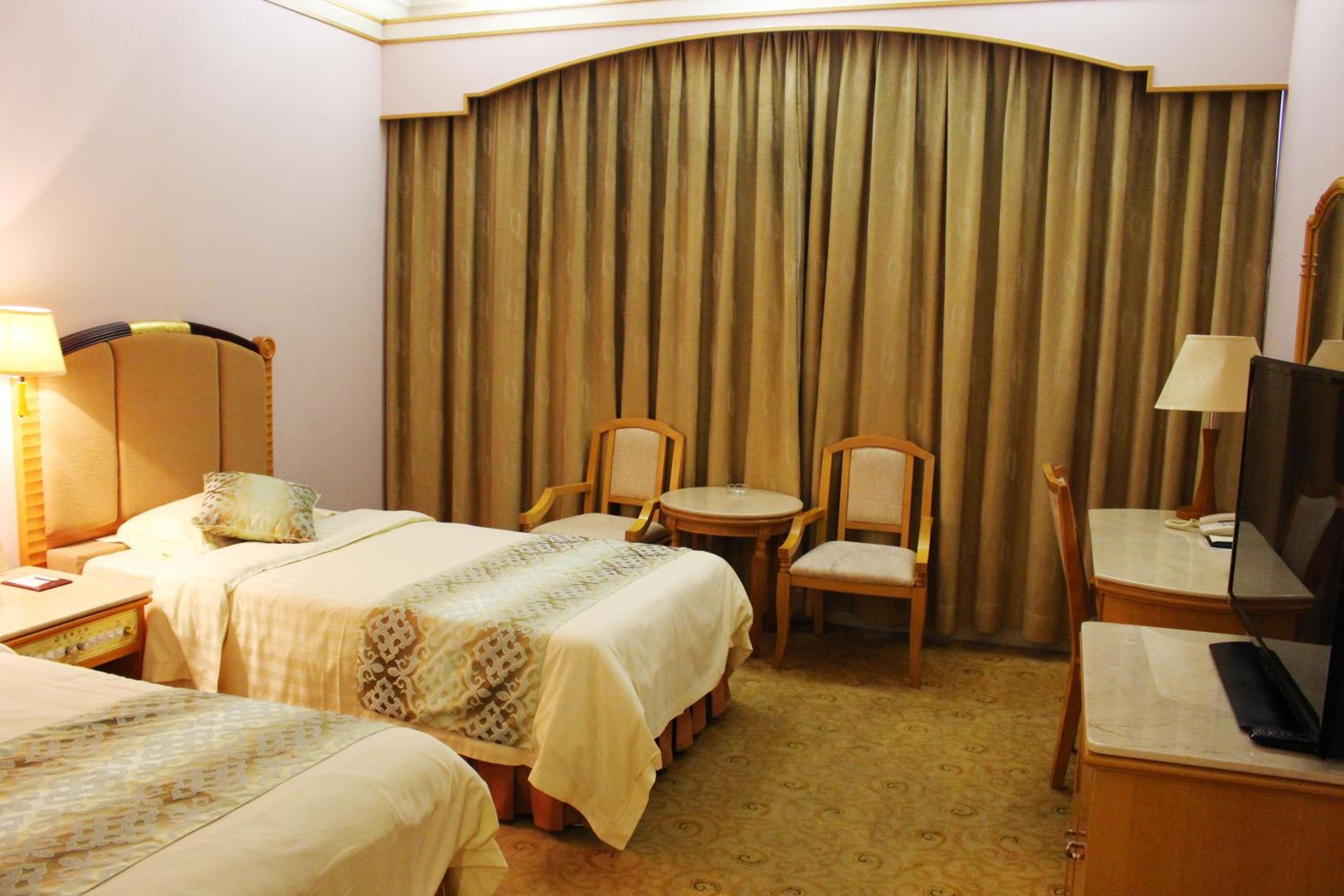 Lianfeng Building Standard Twin Room