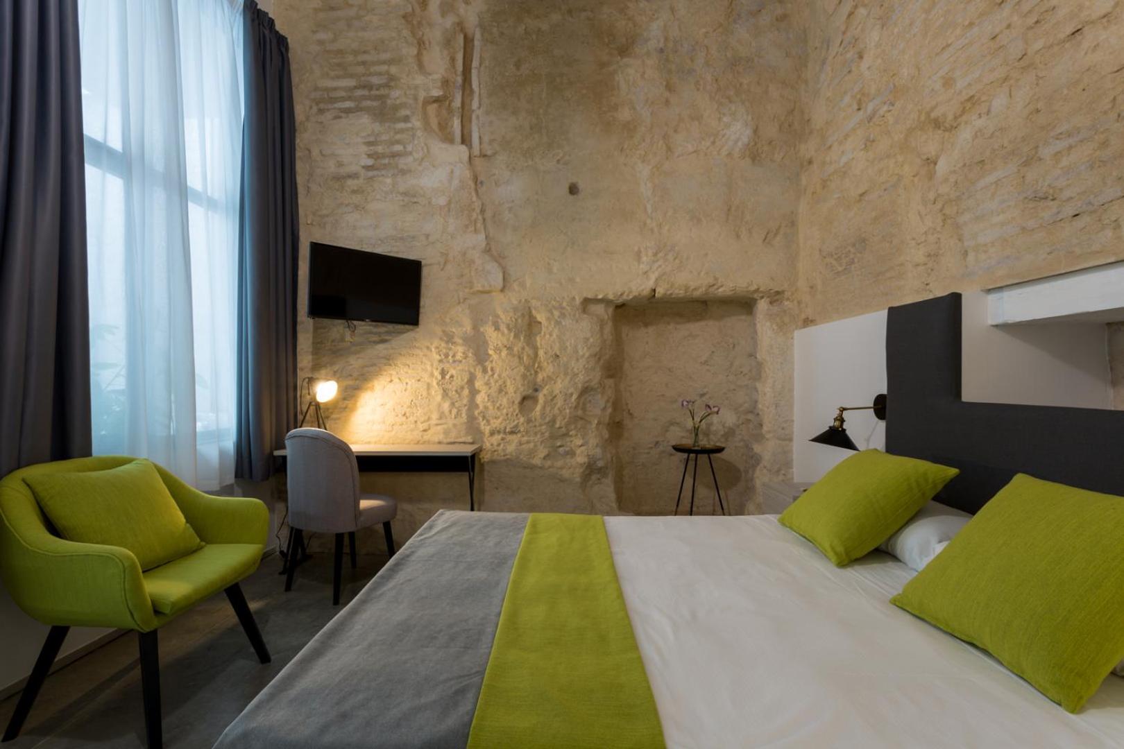 Double Room - Disability Access - Photo 6