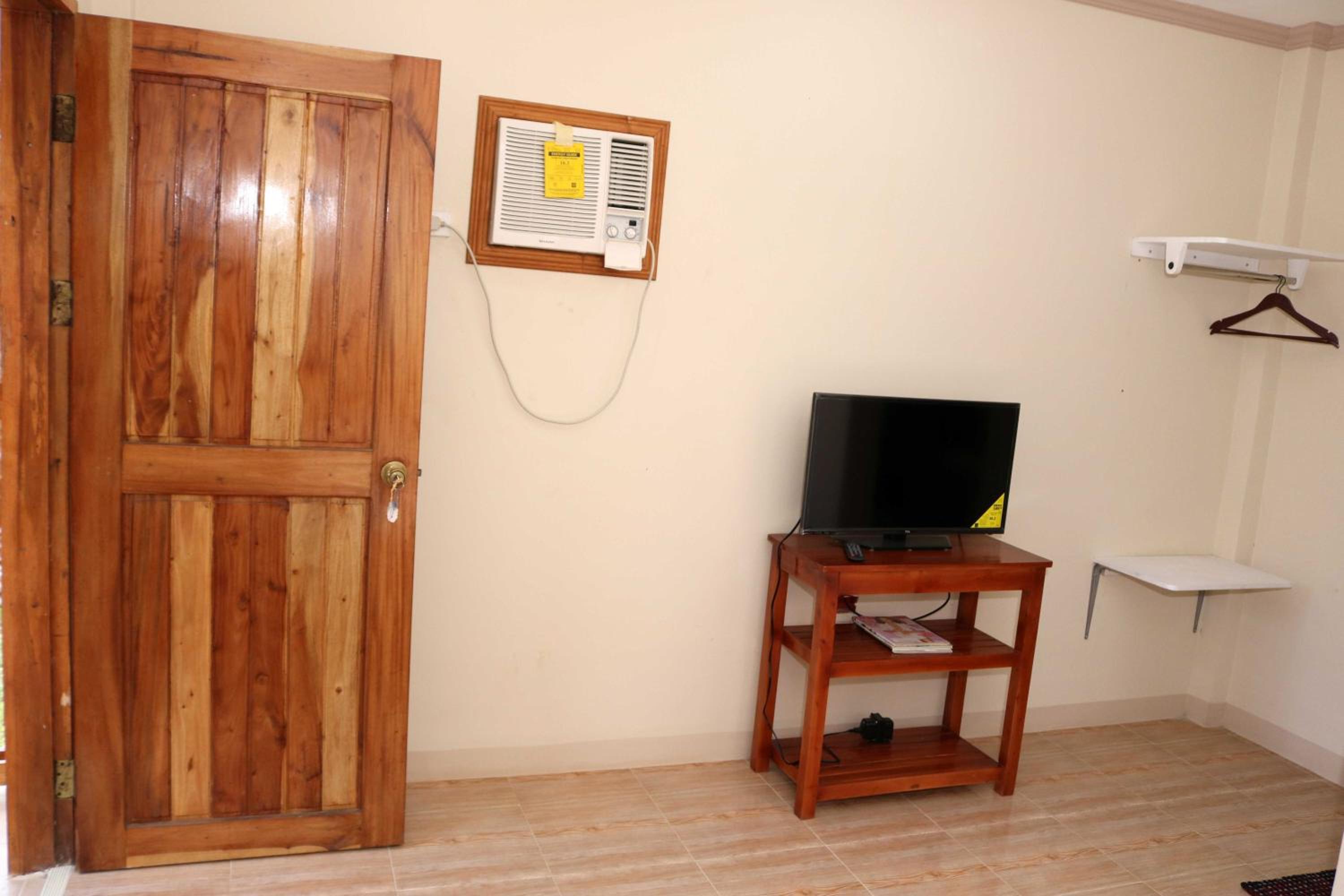 Deluxe Cottage - Photo 20