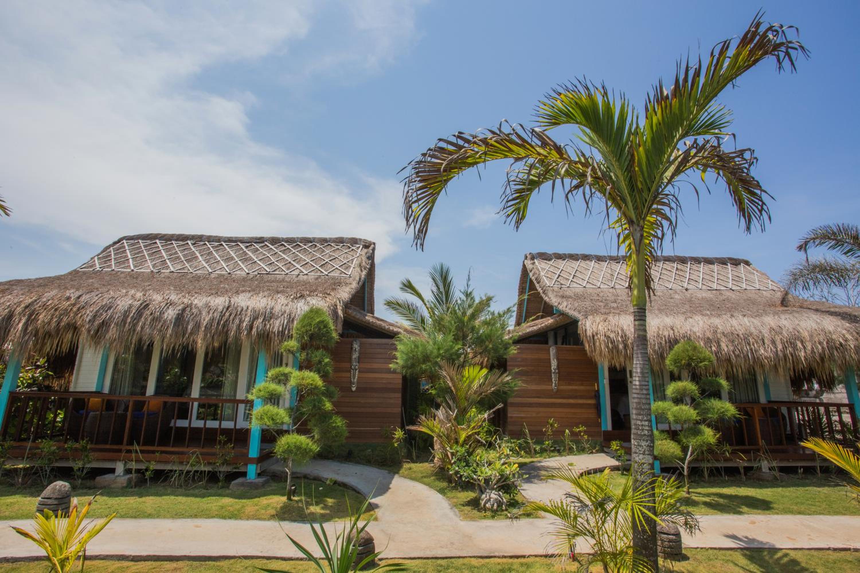 Deluxe Bungalow with Garden View - Photo 16