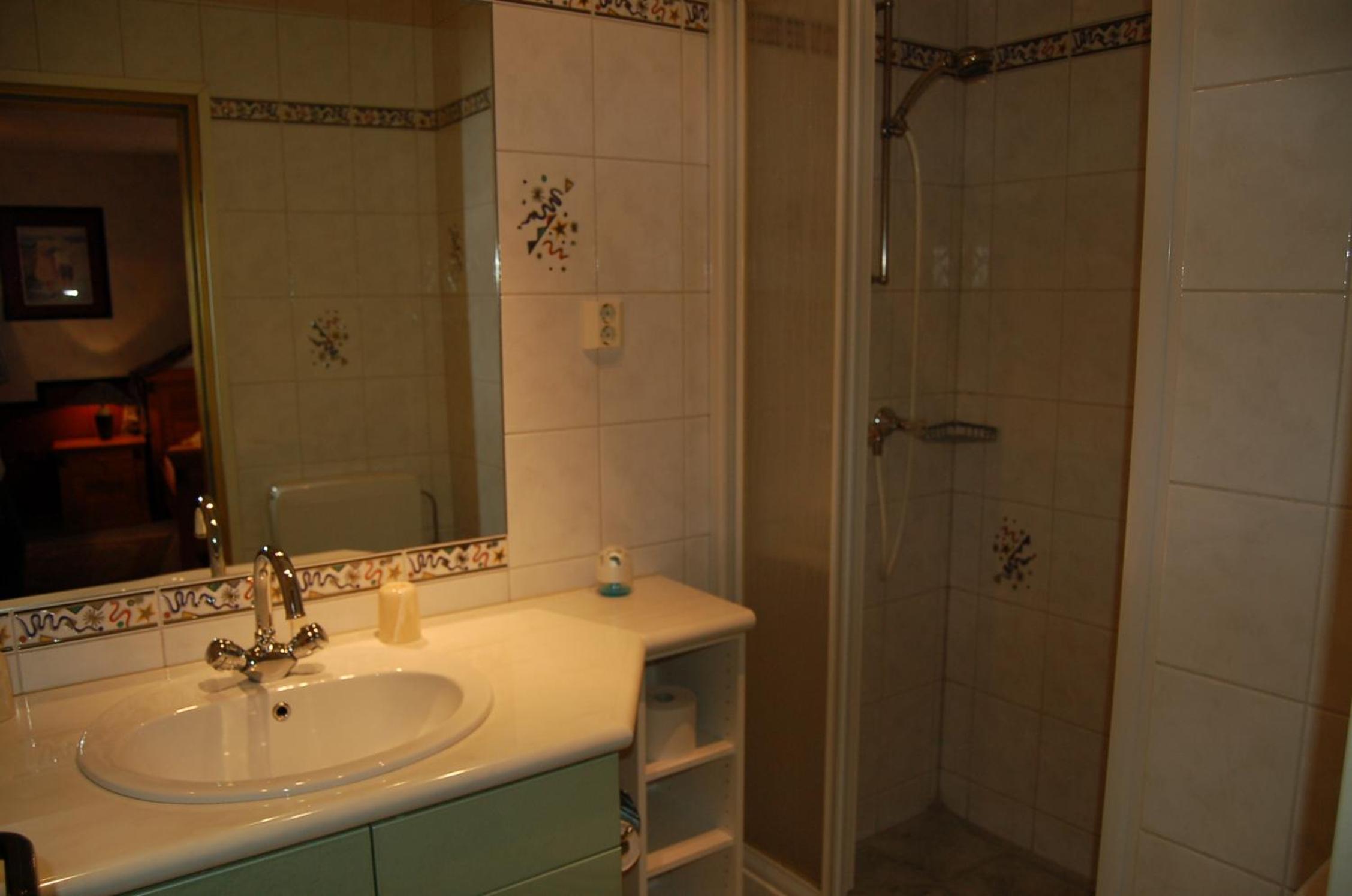 Double Room - Photo 4