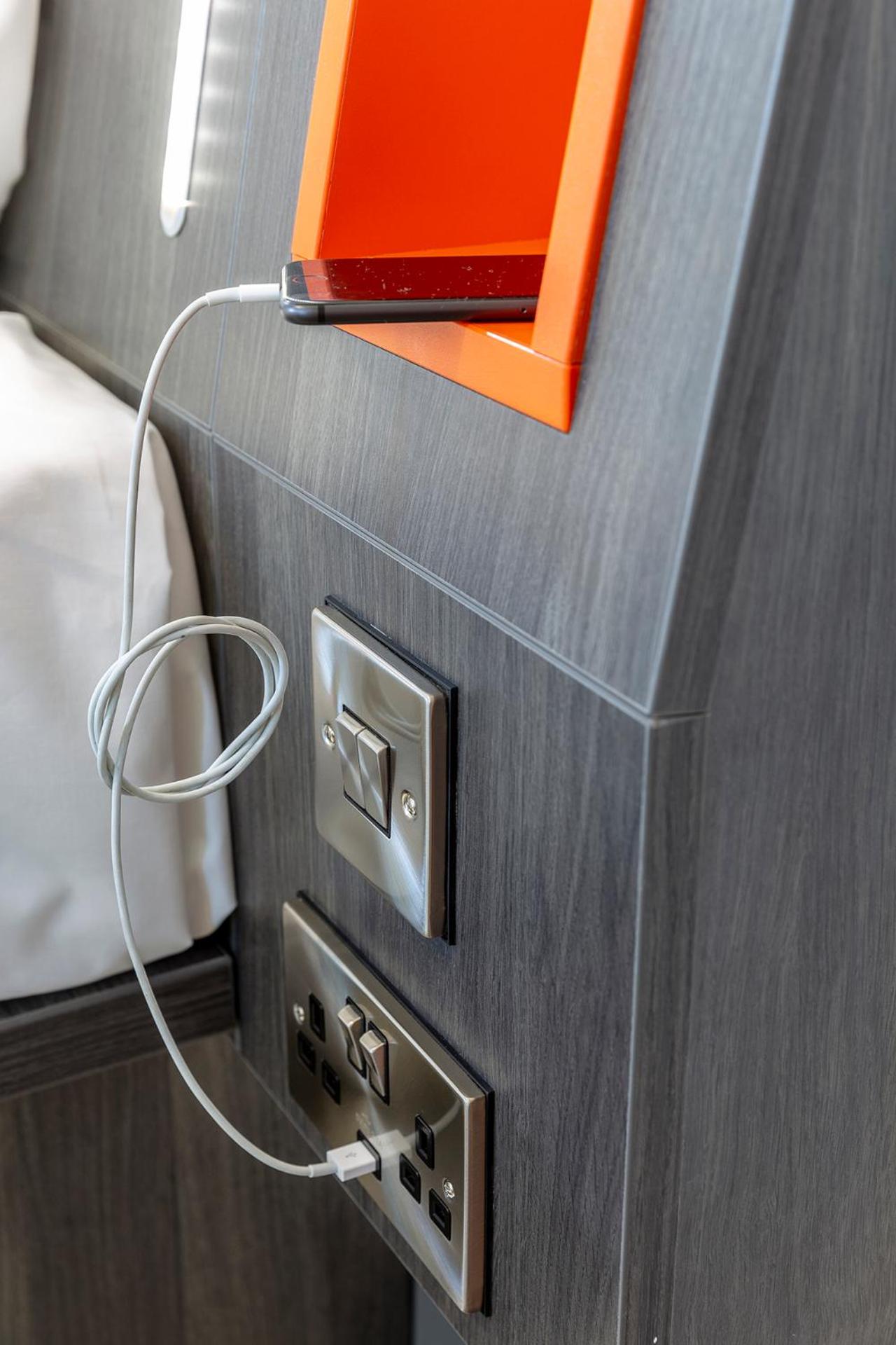 Double Room - Photo 13